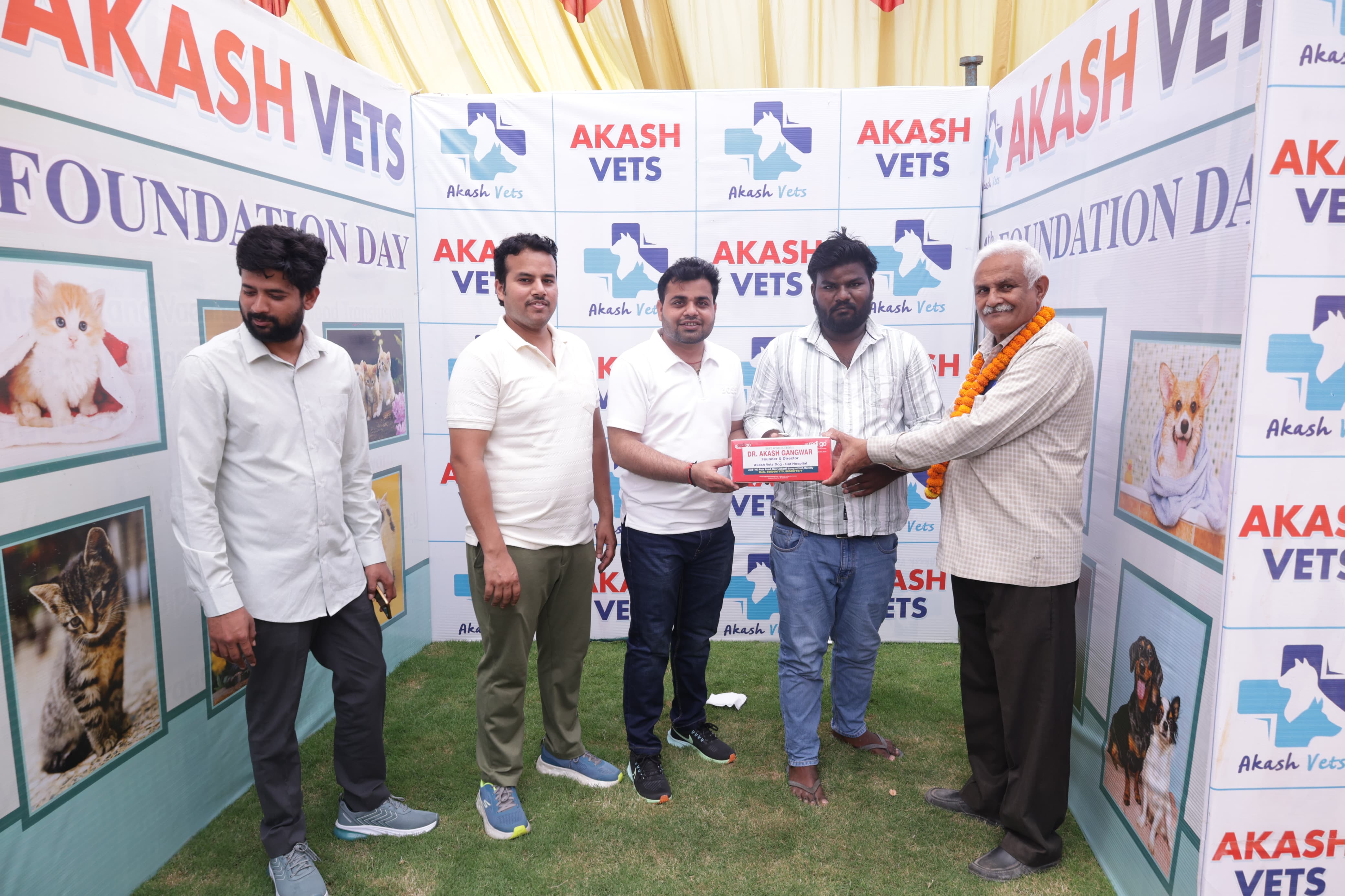 Gift Box Presentation Ceremony