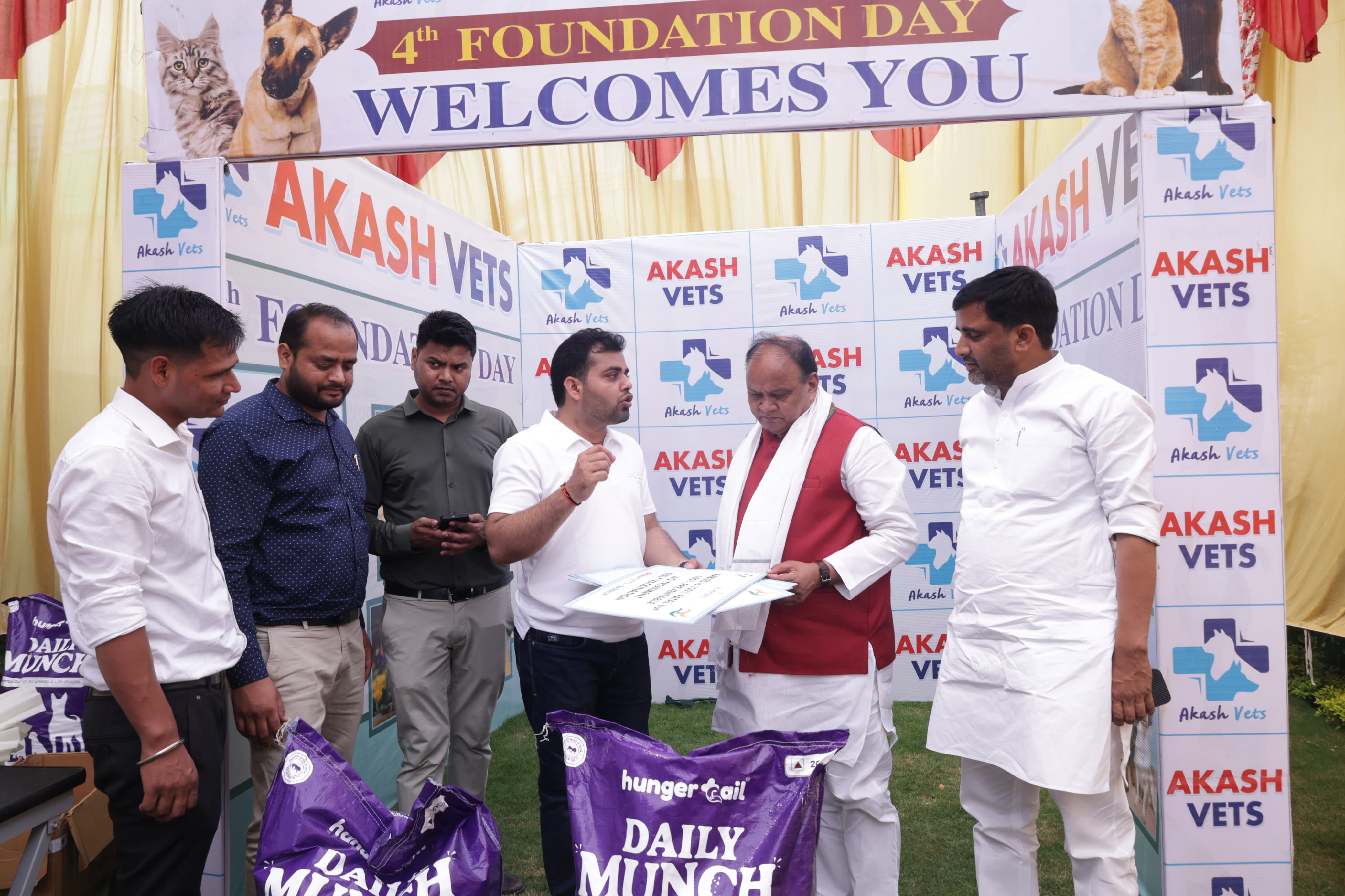 Document Presentation to VIP