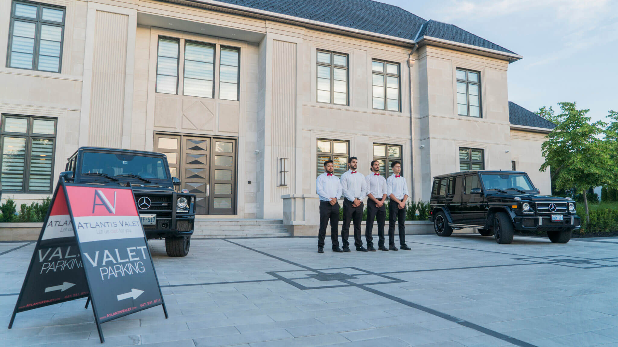 Professional Atlantis Valet team at luxury venue