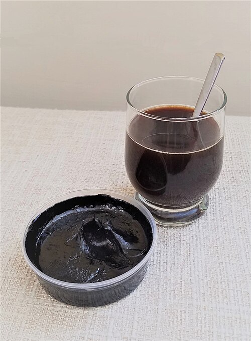 Shilajit dissolved in water