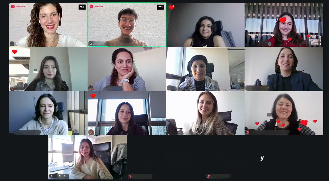 Archia participants in a live remote simulation session