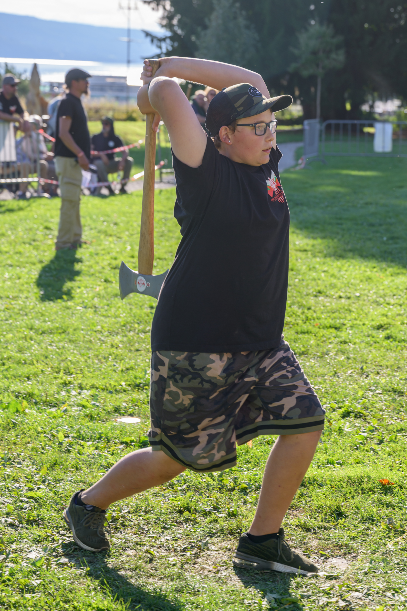 Jeune lanceur Junior en action