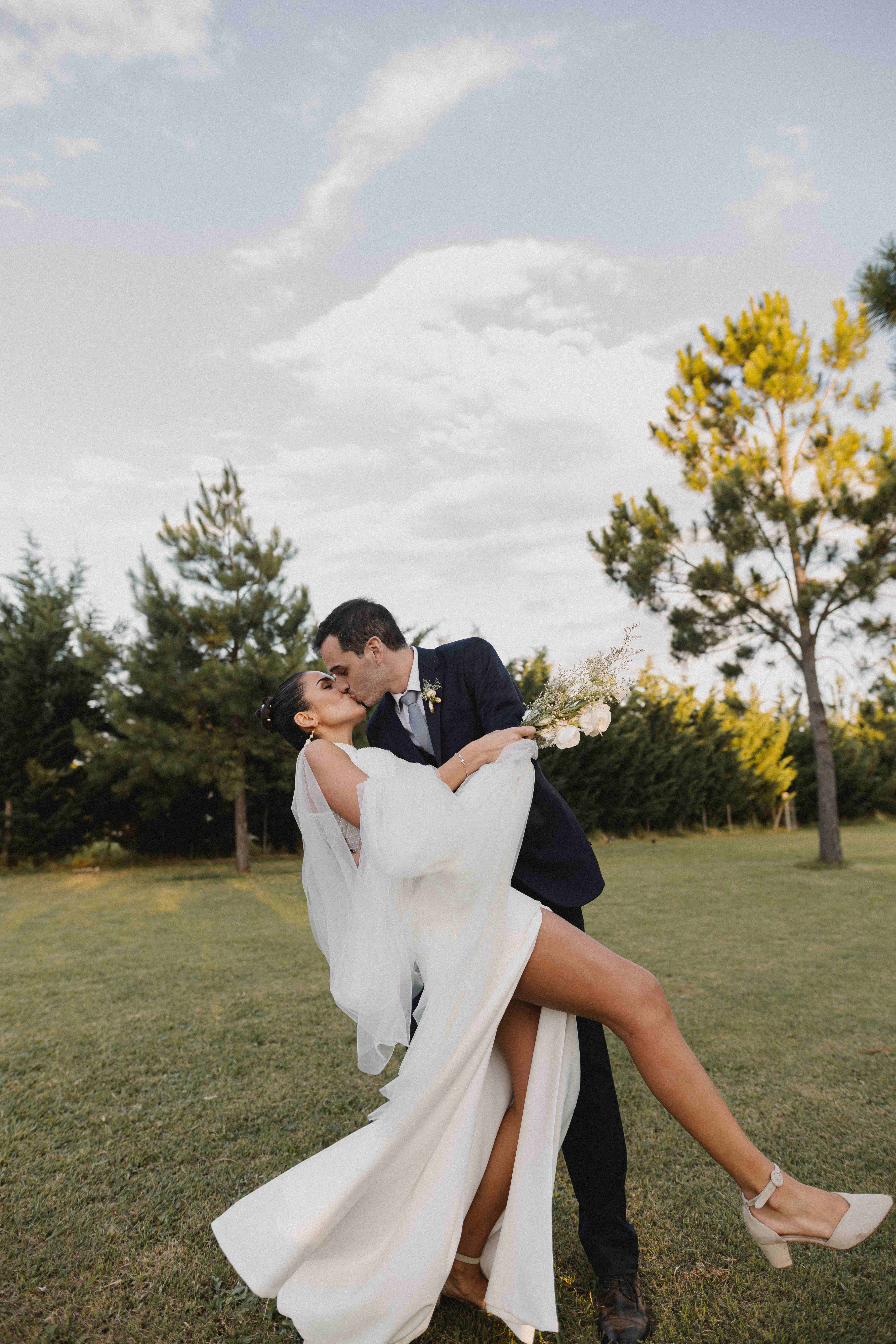 Casamiento de Aye y Emi en Pradera Multiespacio, Chivilcoy