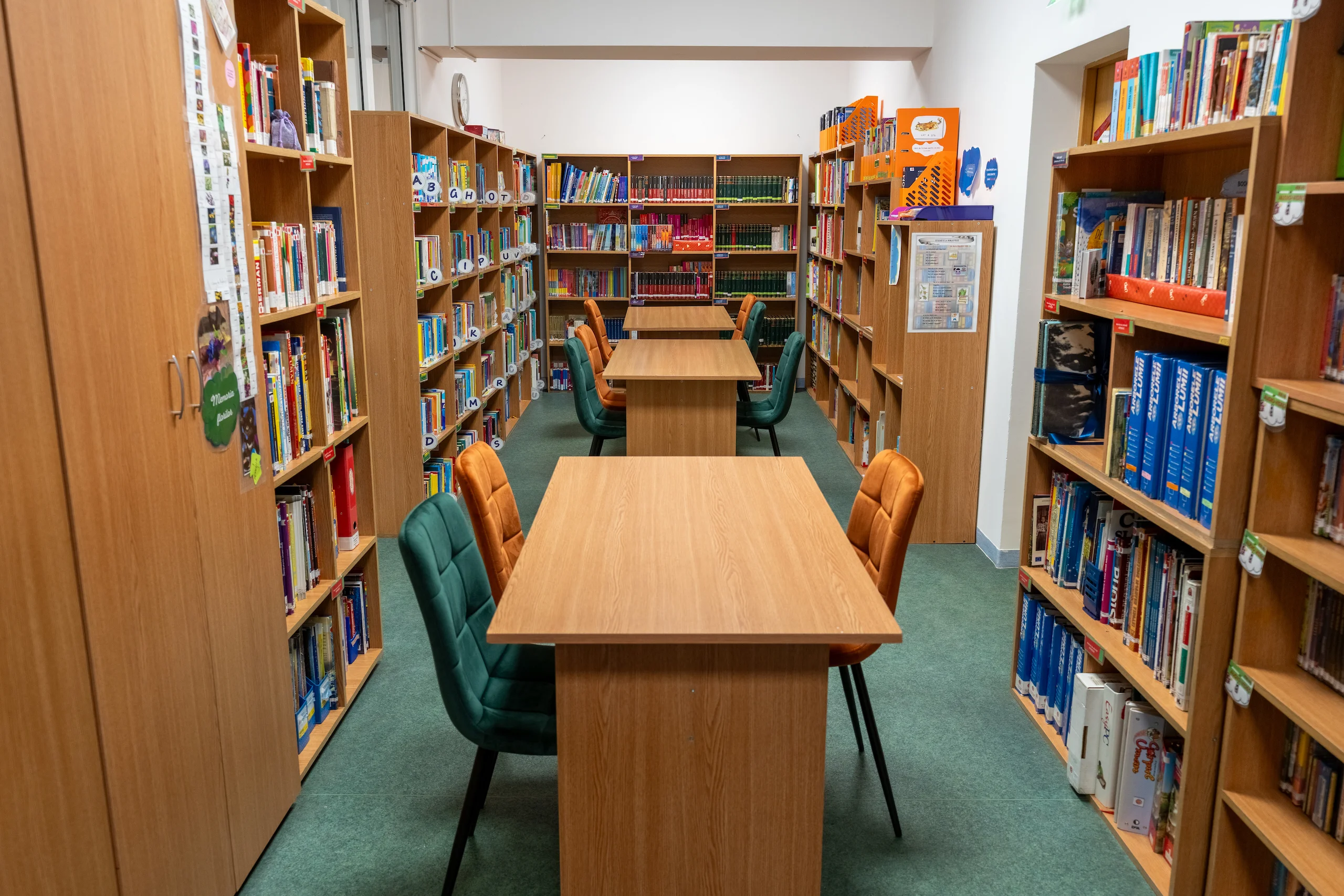 Bibliotecă