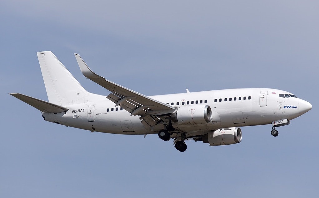 Boeing 737-500