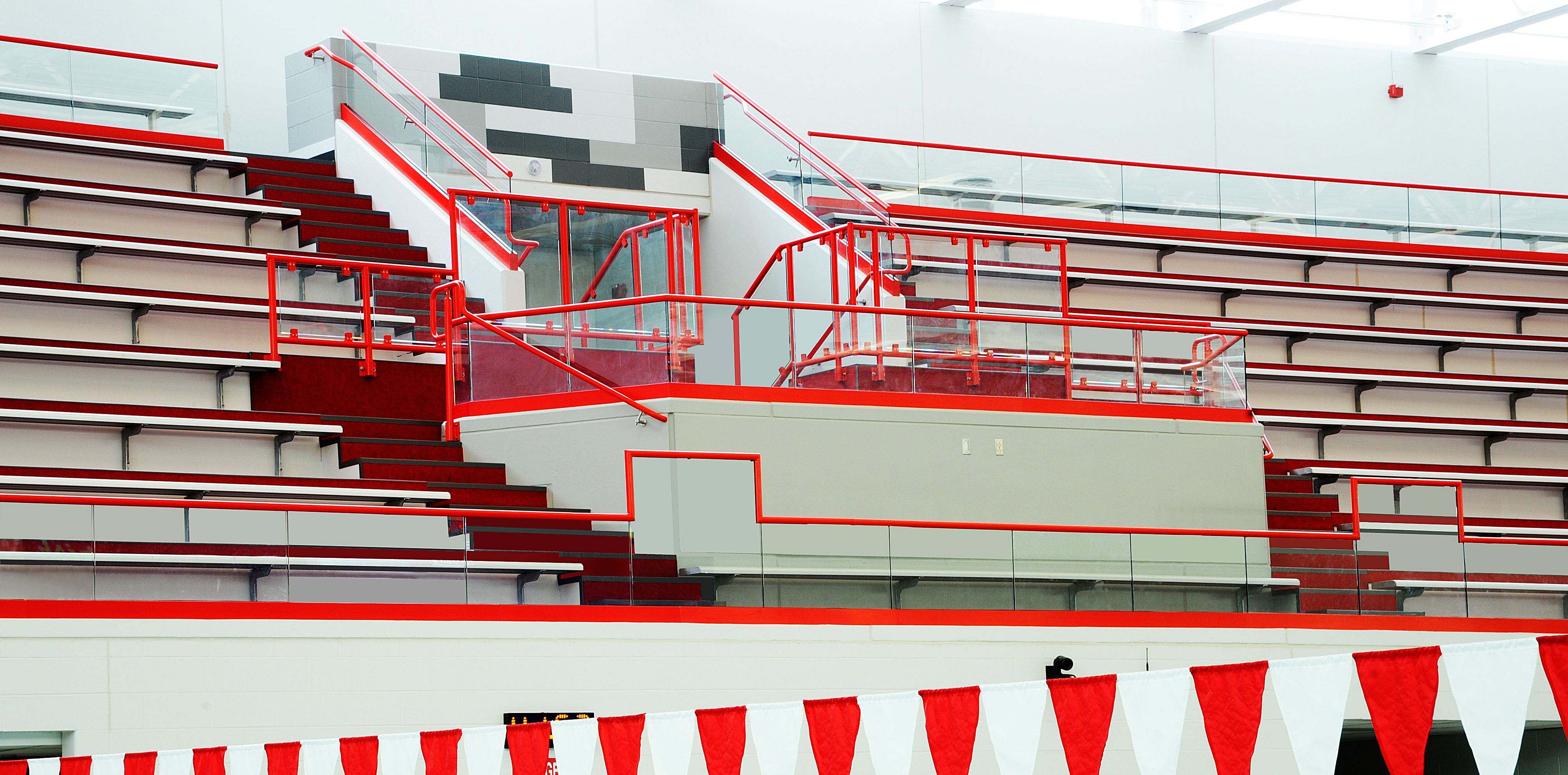 Center Grove HS Natatorium — Structural Glass at Scoring Platform Guardrail