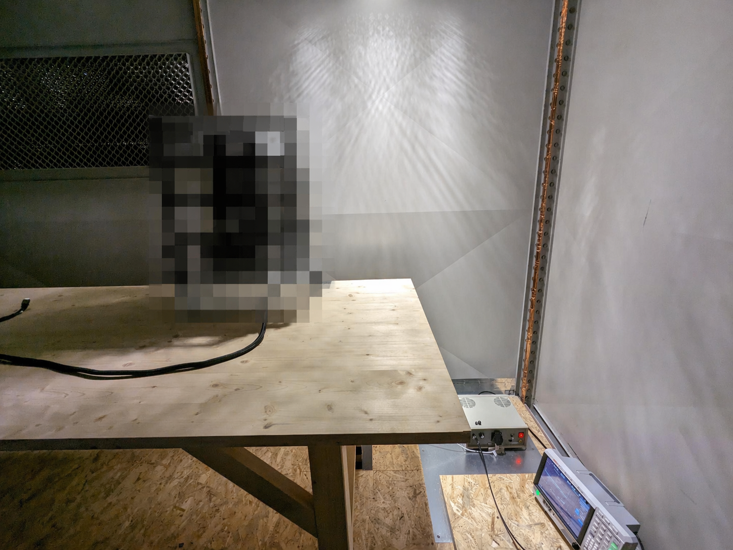 EMV Halle mieten Meine - EMC Labor für Pre-Compliance-Tests