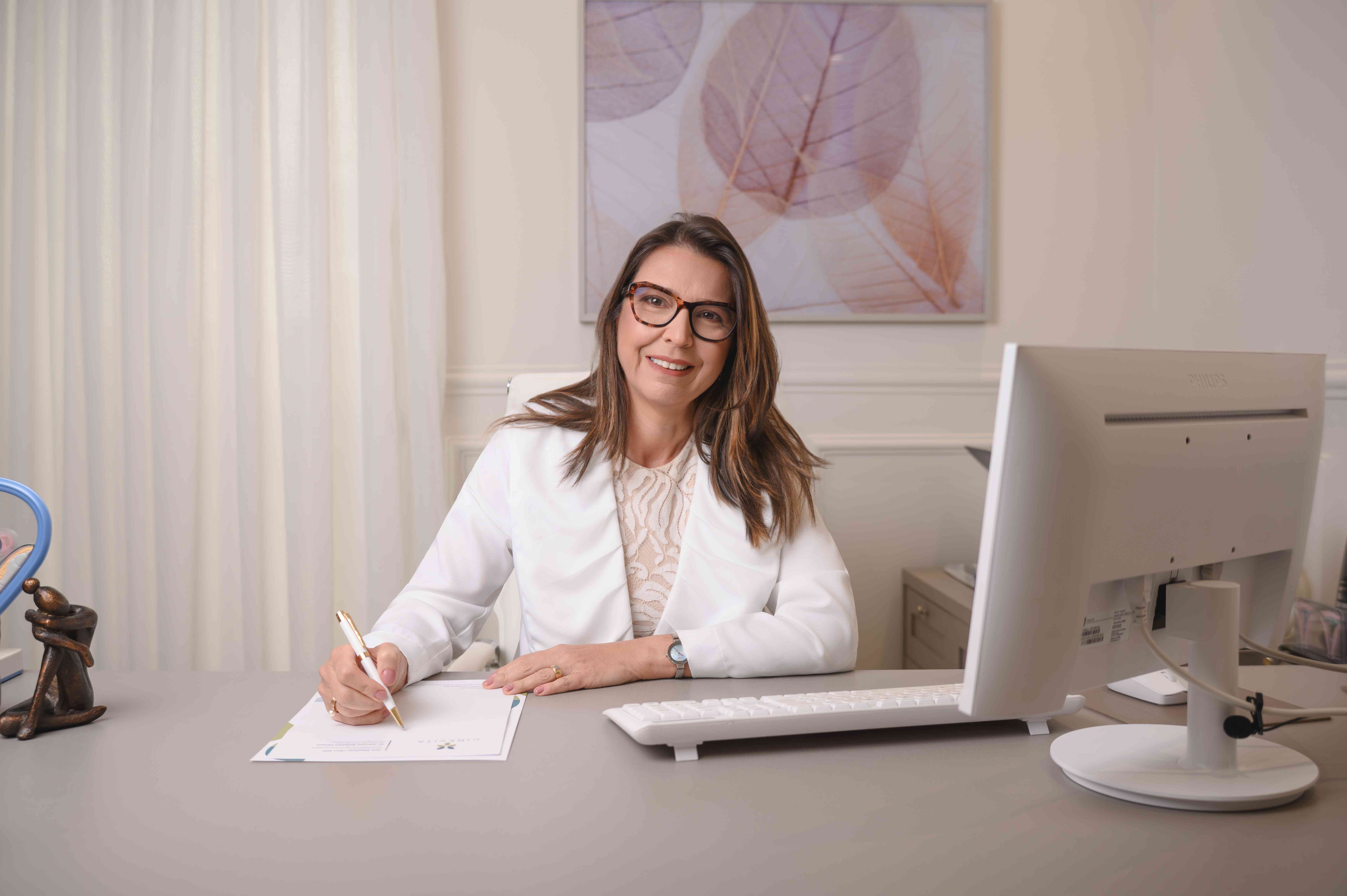 Consulta com a Dra. Elisabete
