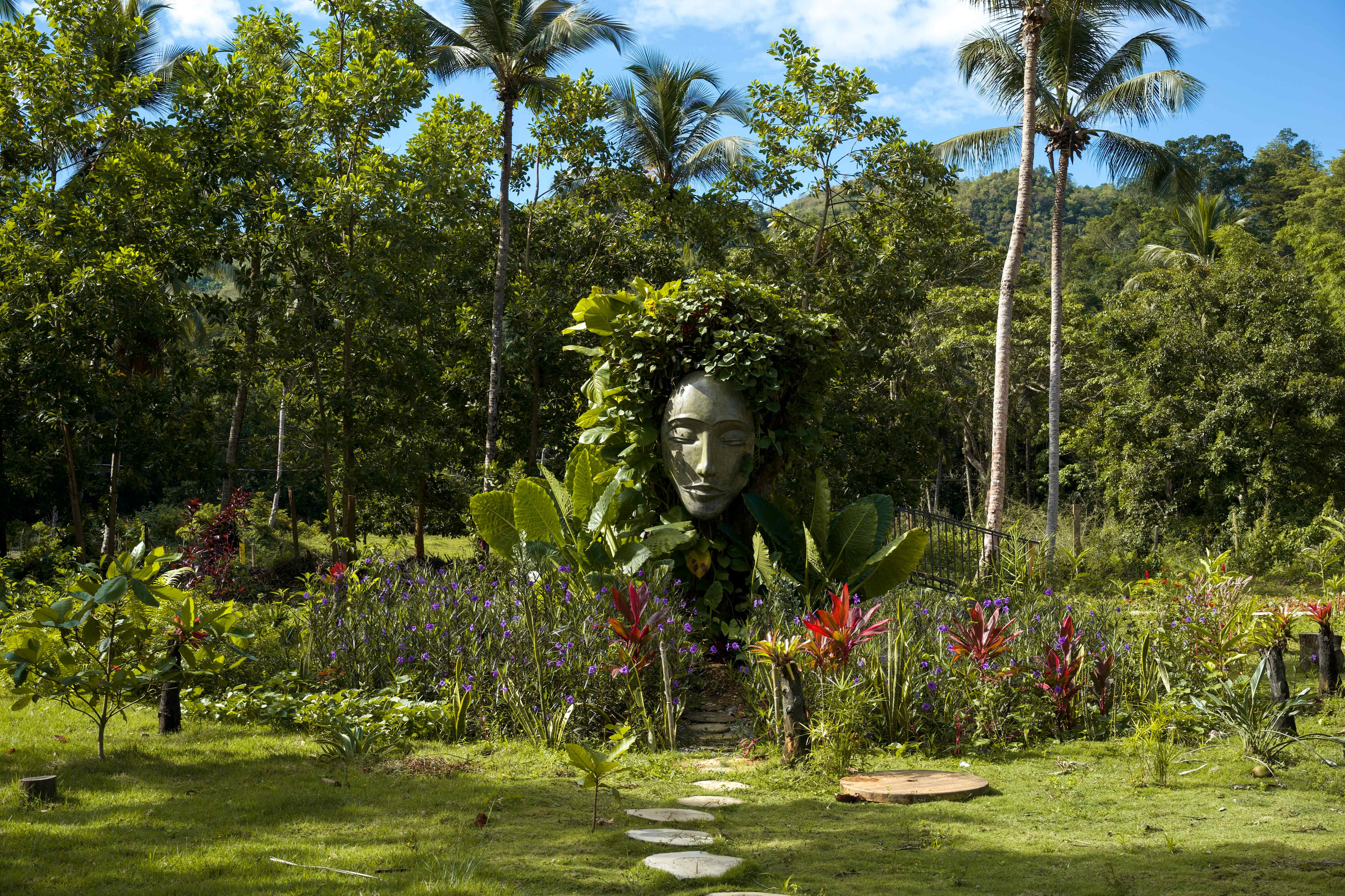 Leisy's Garden retreat space