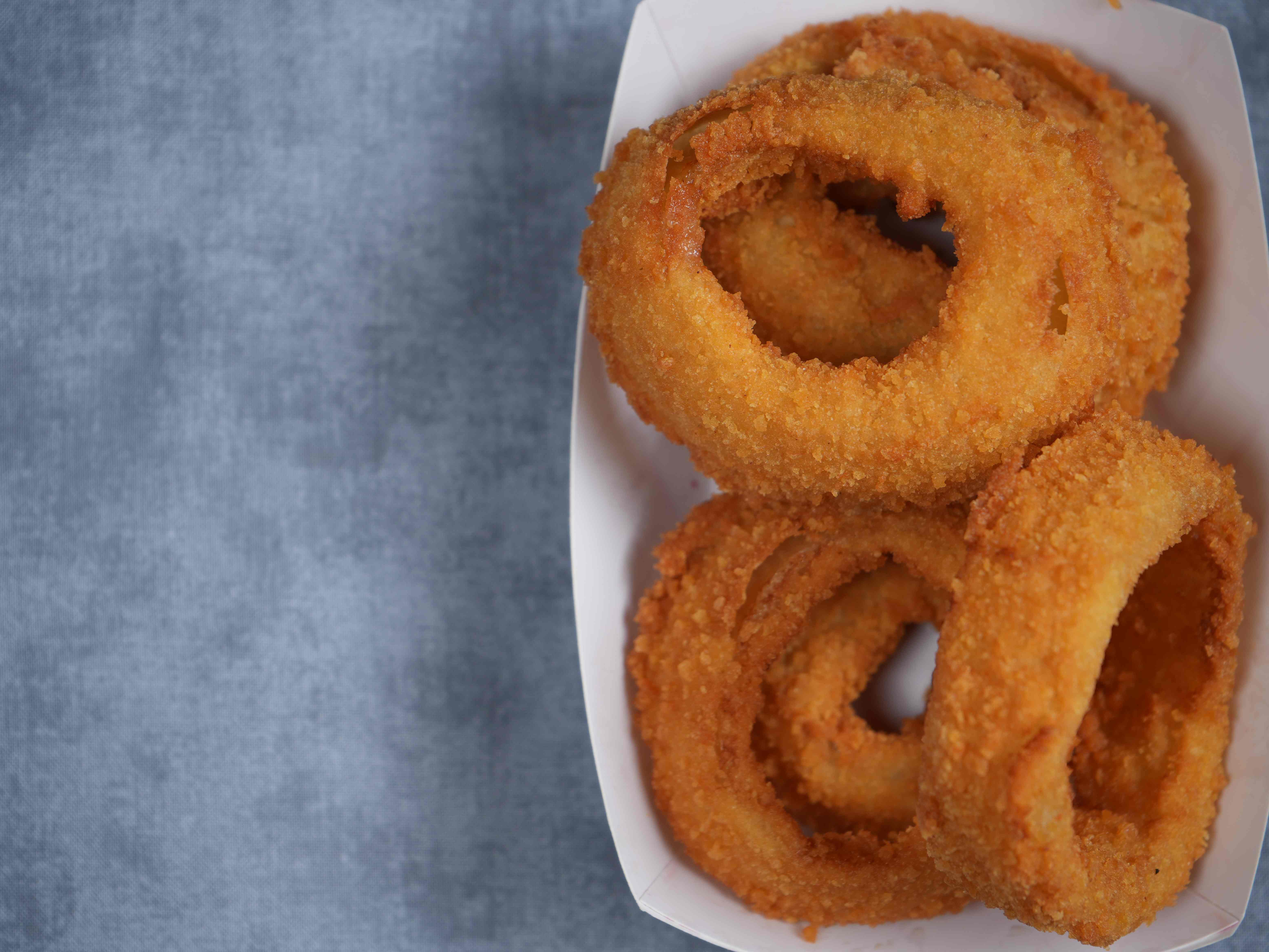 Golden onion rings