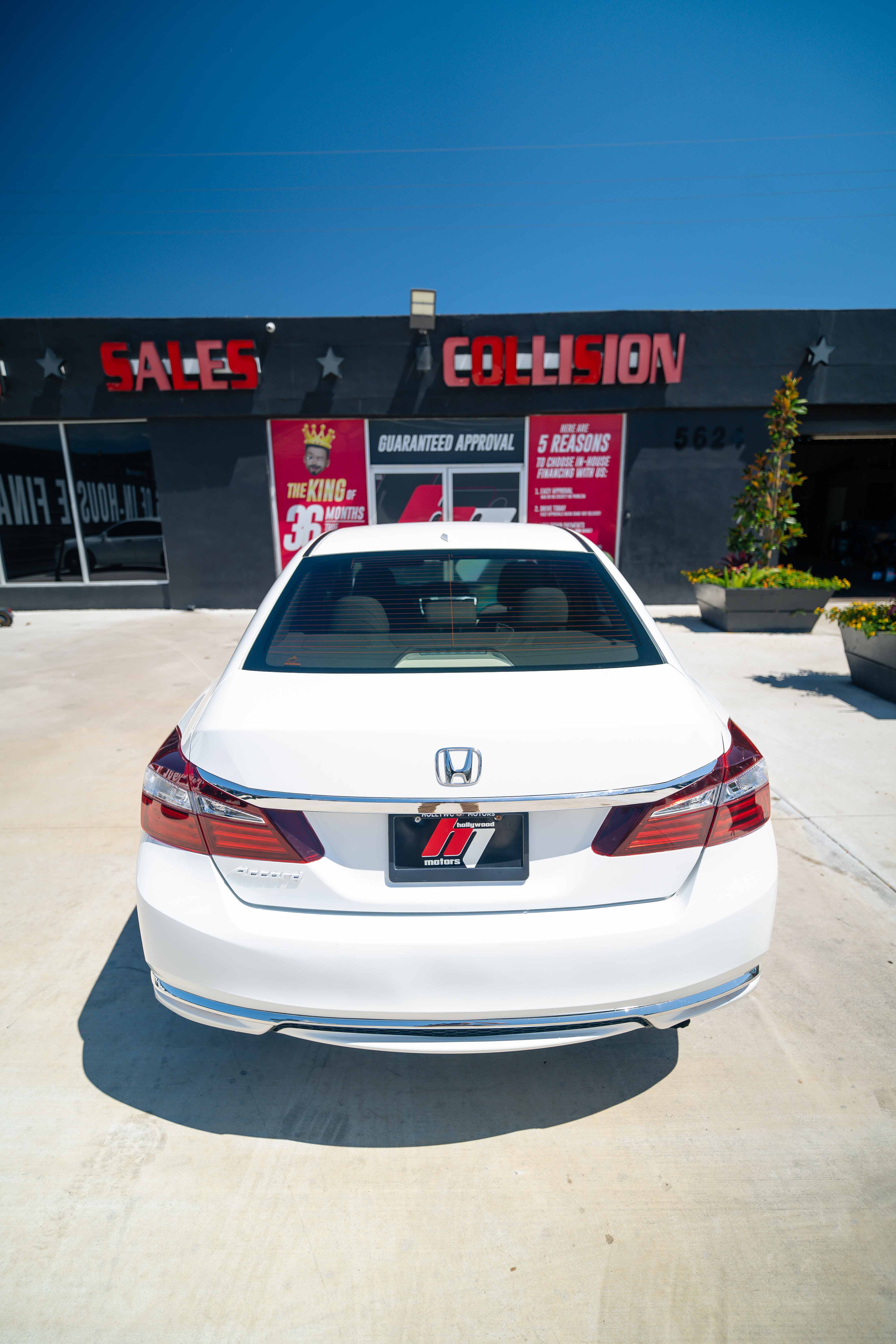 2017 Honda Accord Sport - Image 6
