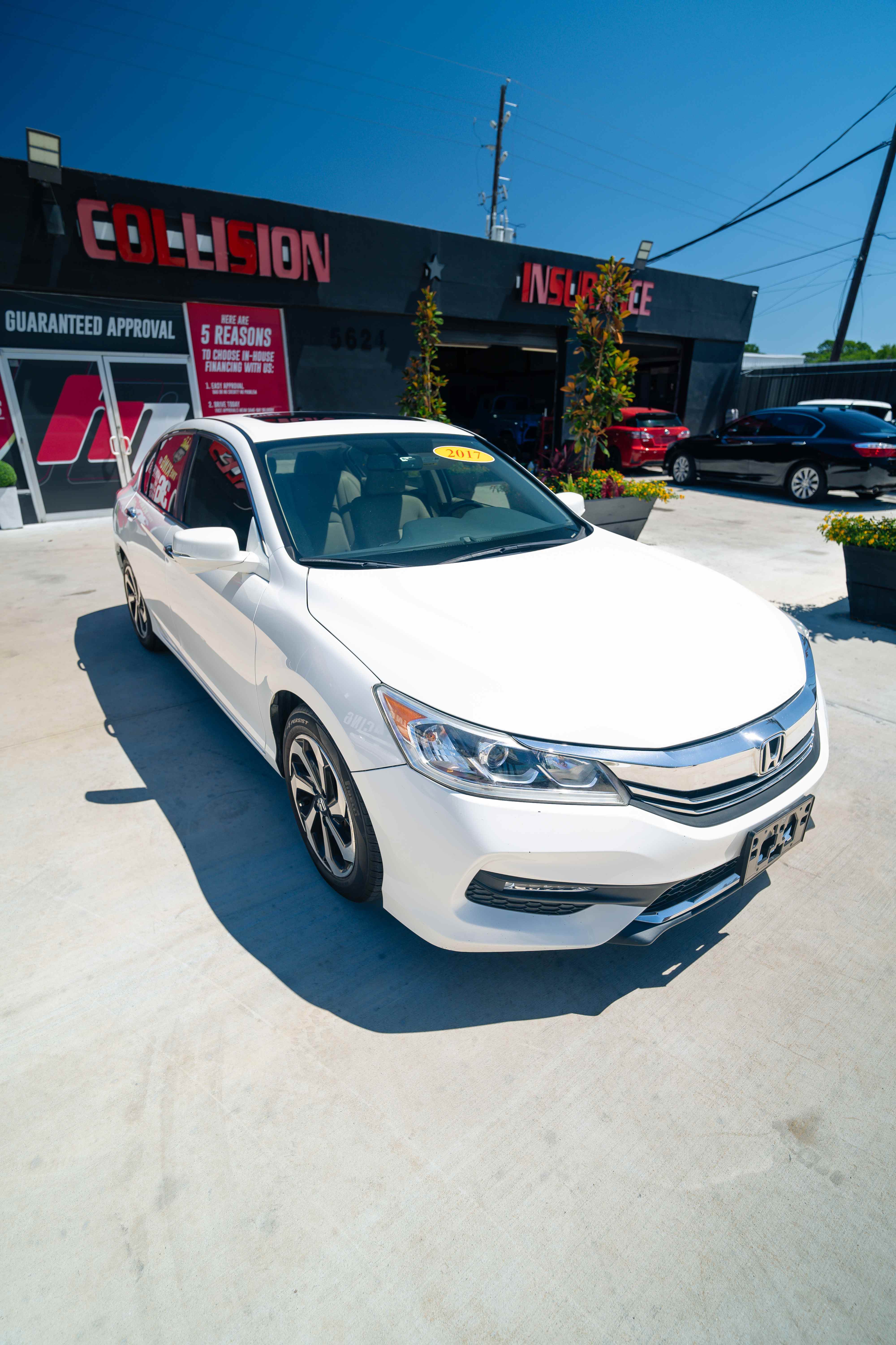 2017 Honda Accord Sport - Image 2