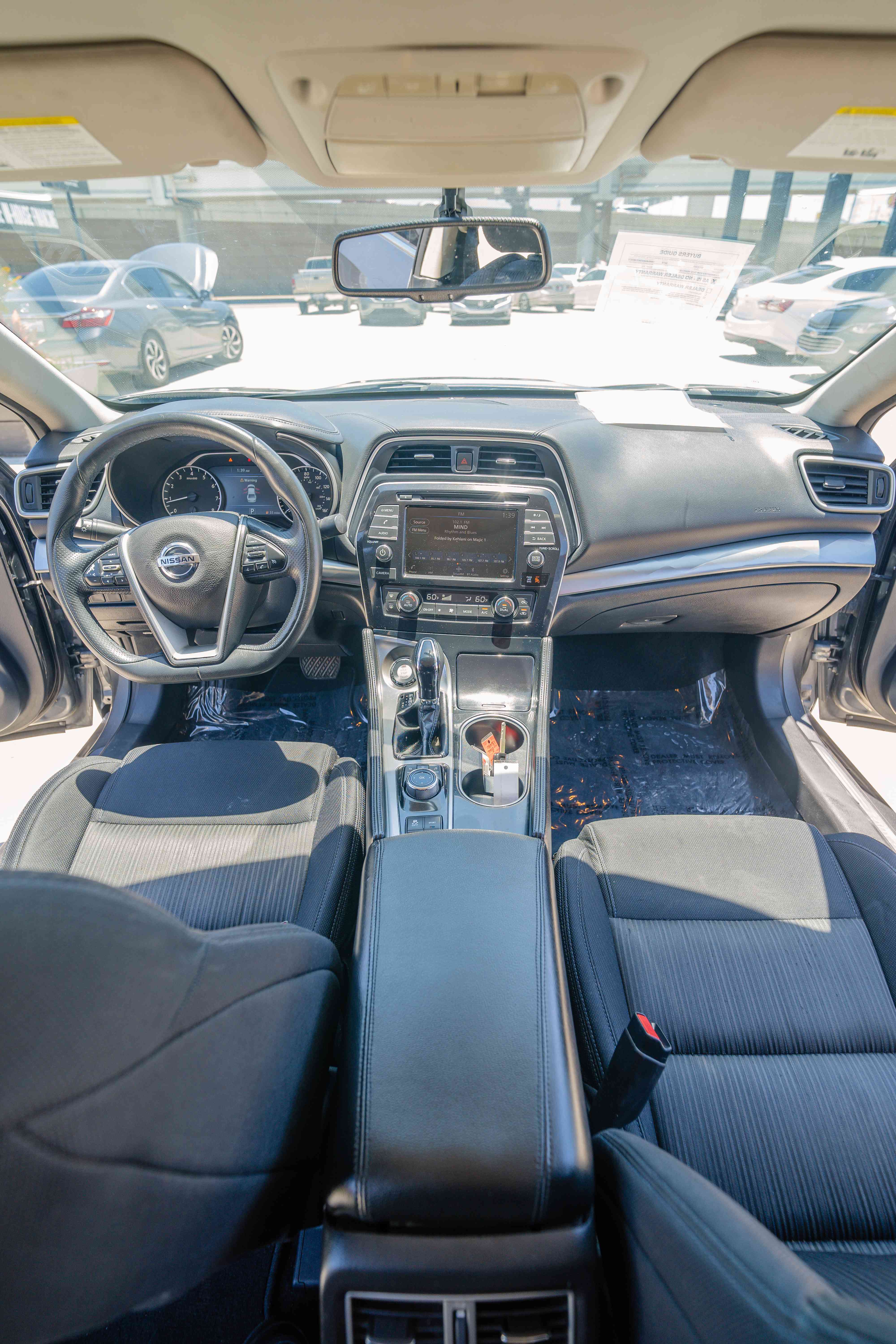 2019 Nissan Maxima - Image 9