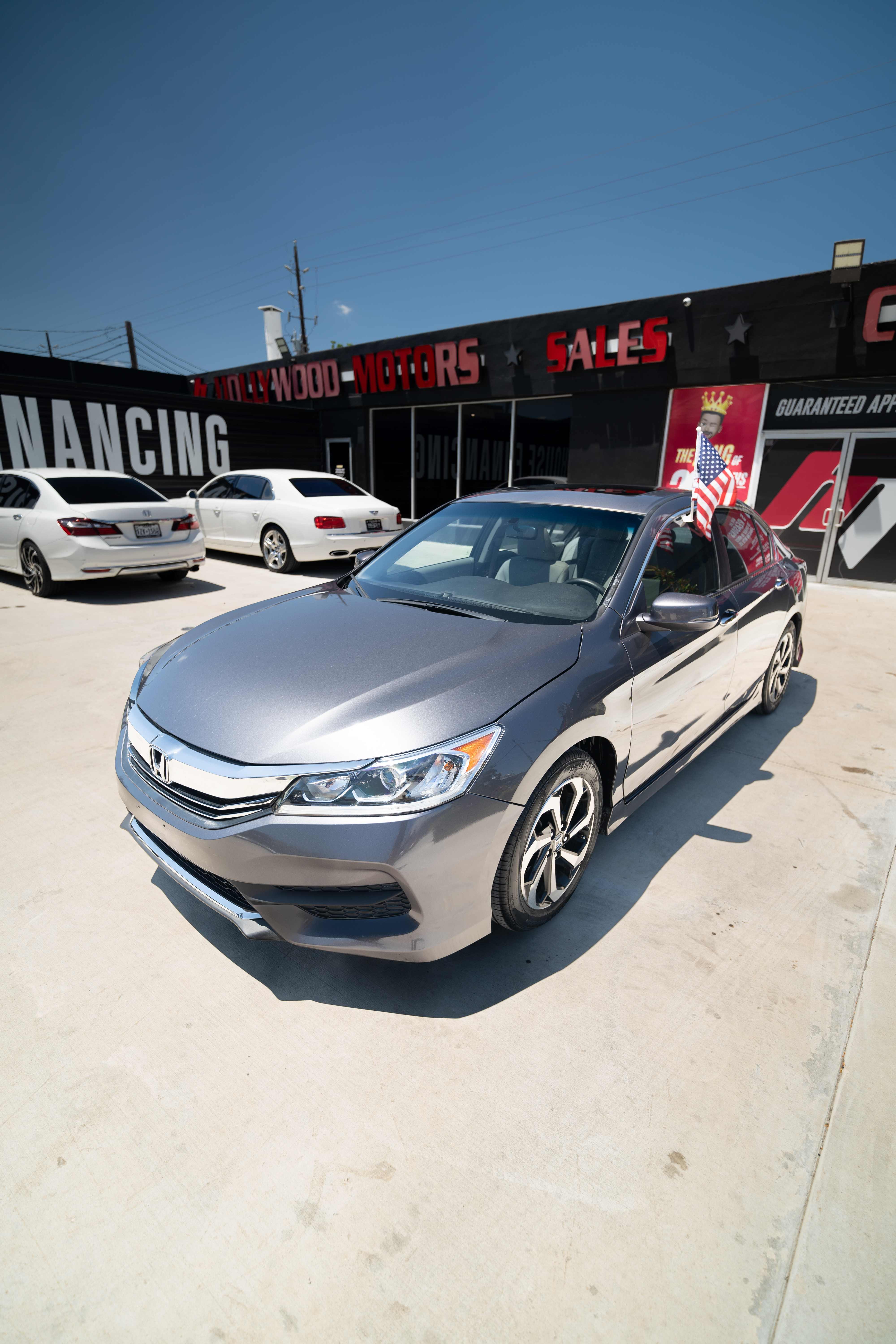2017 Honda Accord EX-L - Image 2