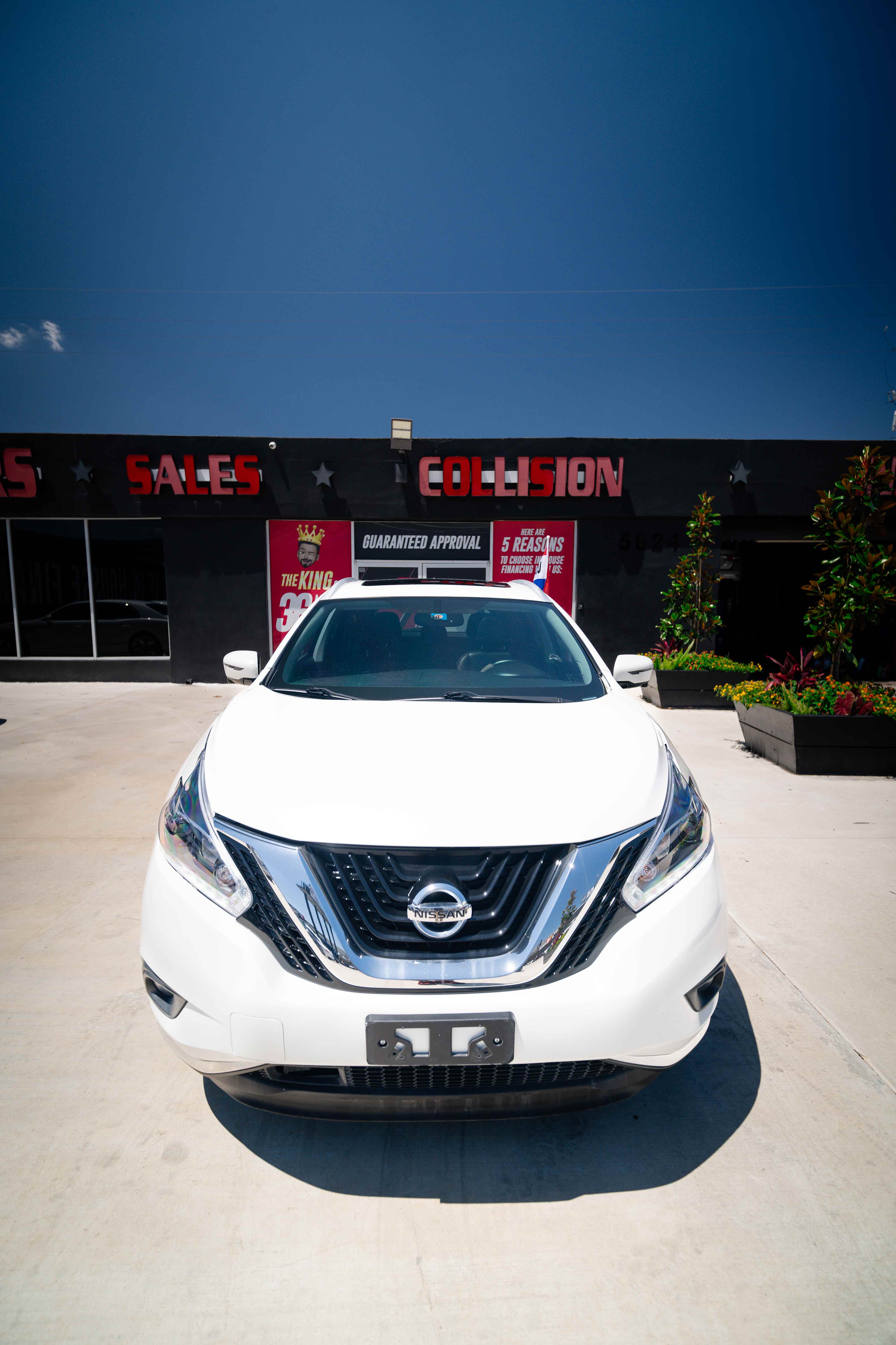 2018 Nissan Murano Platinum - Image 1