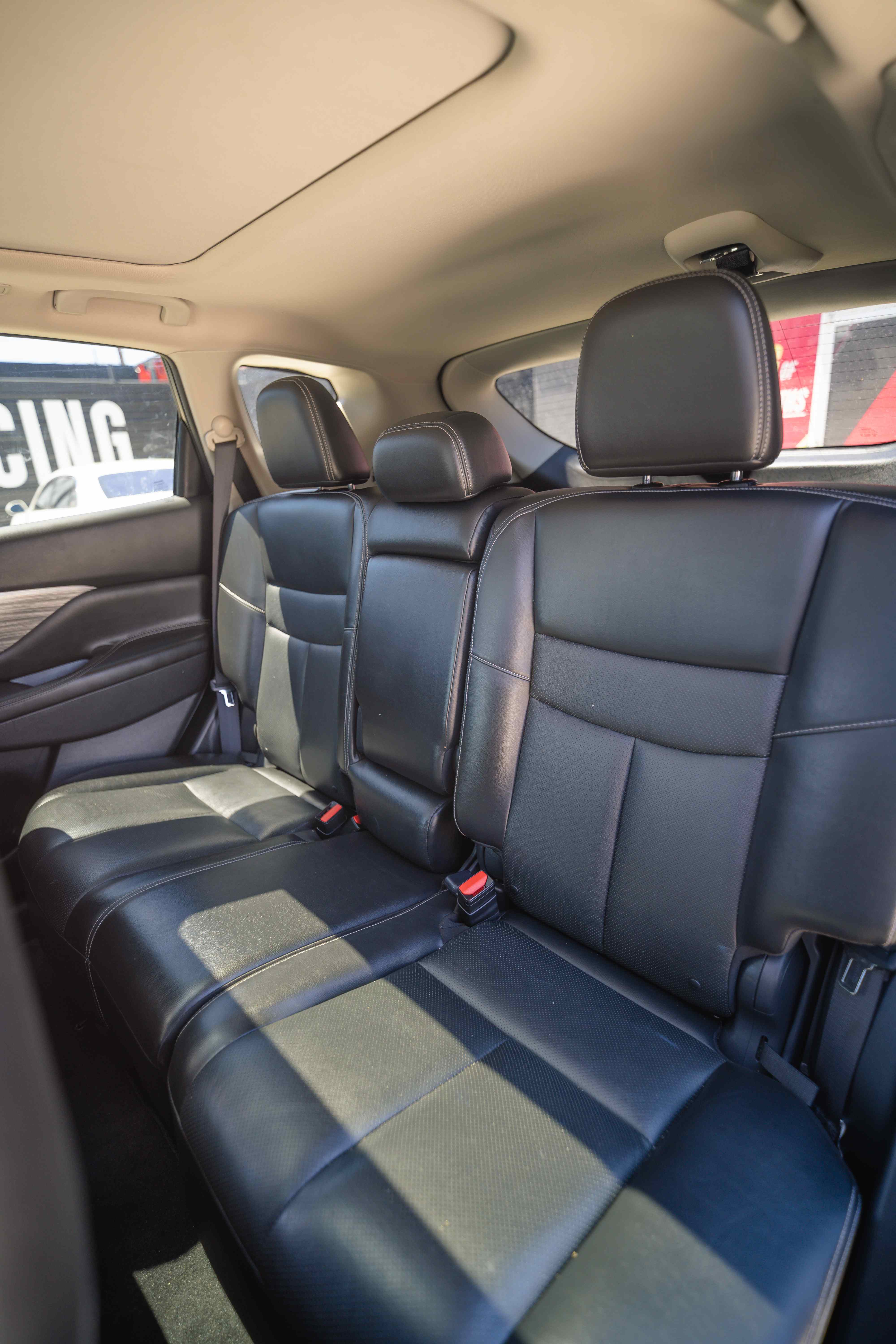 2018 Nissan Murano Platinum - Image 13