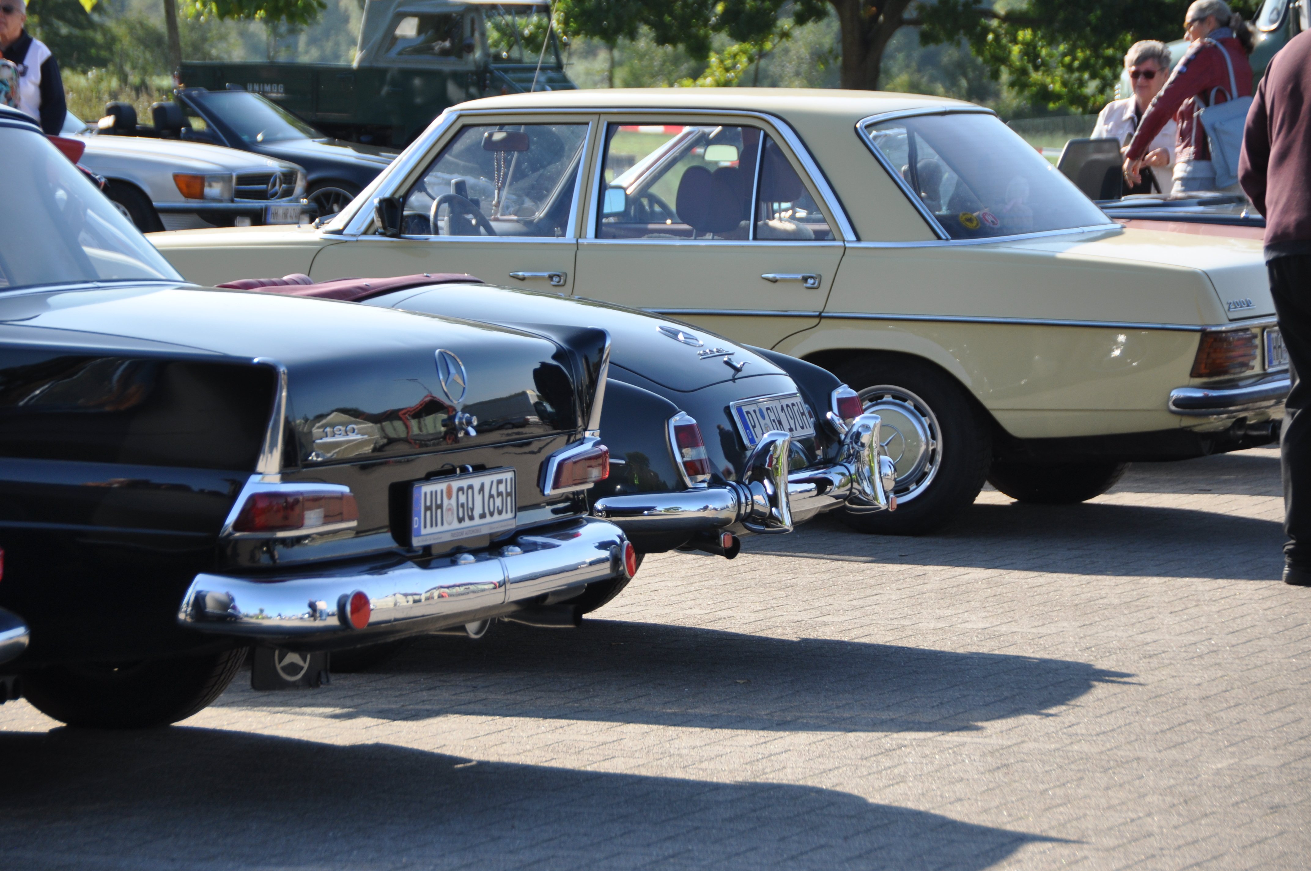 Mercedes S-Klasse W116 bei Ankunft