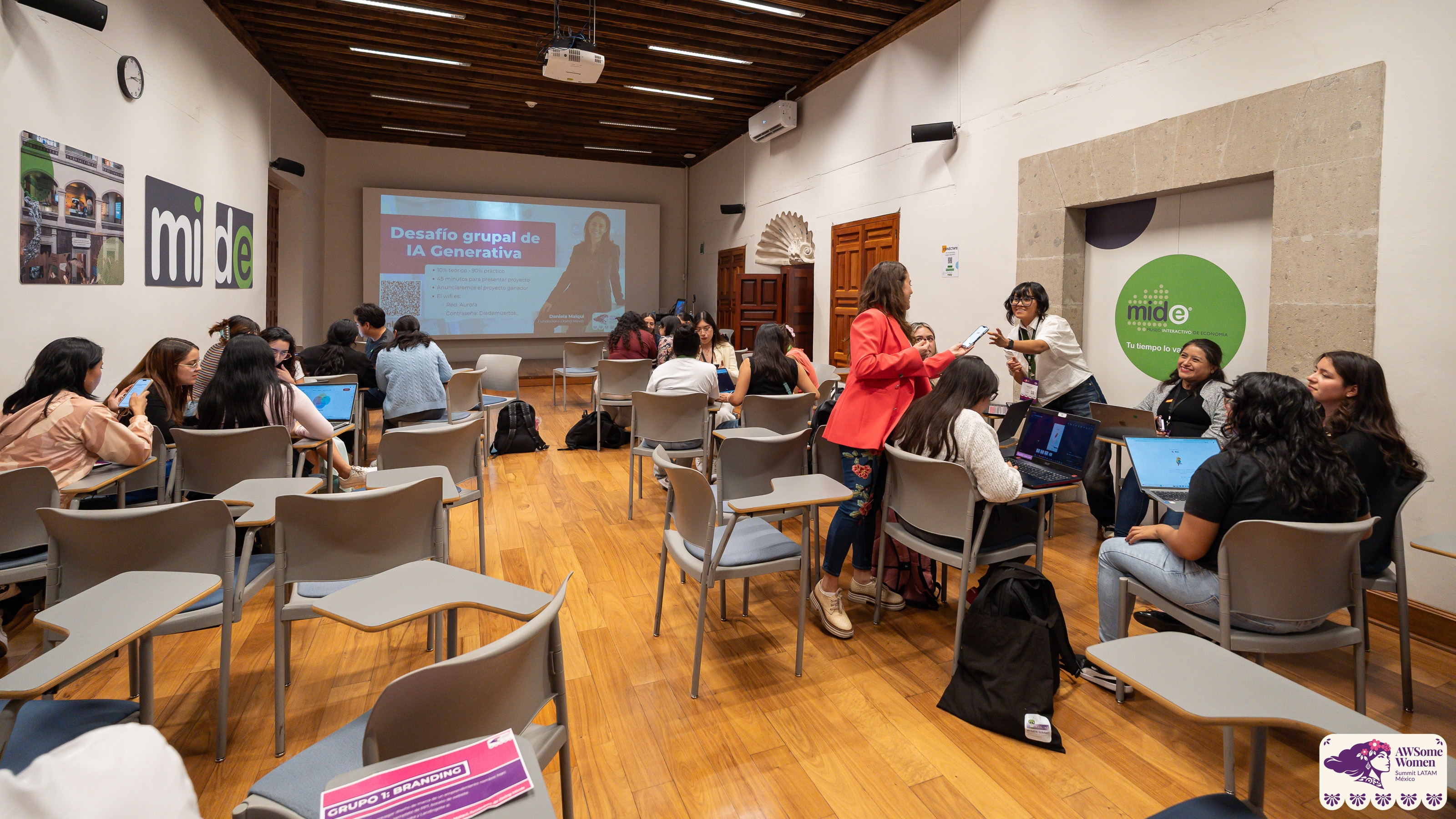 Desafío grupal de IA Generativa - Taller con mujeres en tecnología