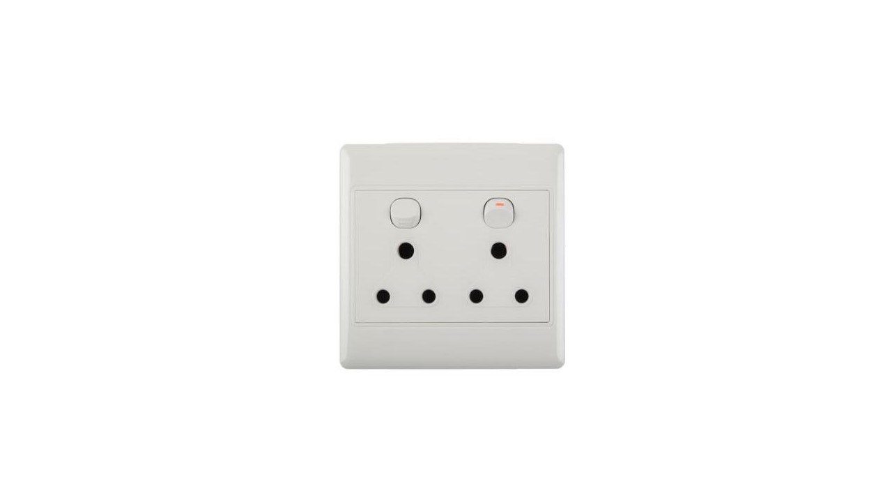 Double Switched Socket Outlet 16A