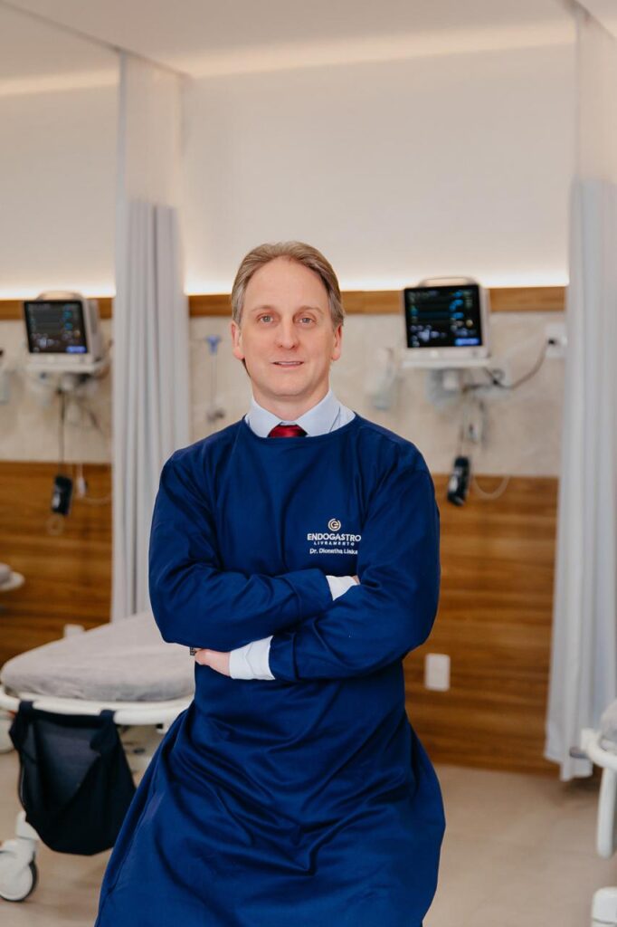 Dr. Dionatha em ambiente clínico - Endogastro Livramento