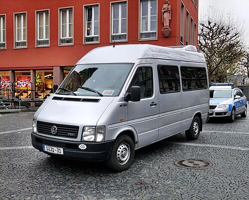 Minibus VW LT de la mission diplomatique de Biélorussie en Allemagne, plaque 0 31-31 photographiée à Bonn — Landeskennzahl 31 corps diplomatique allemand