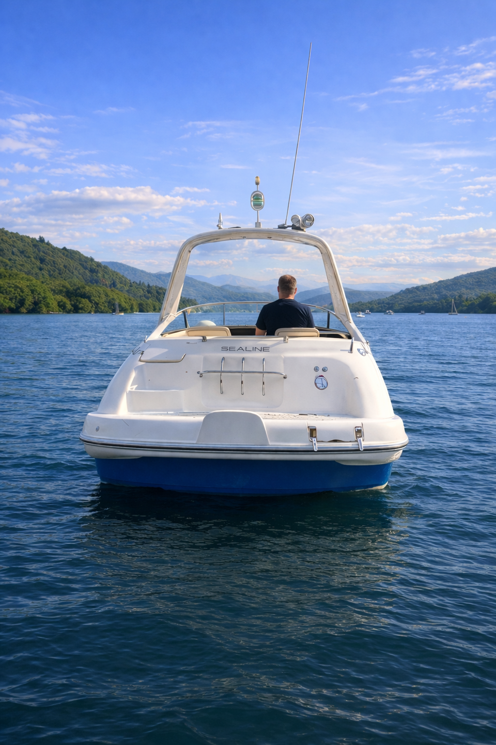 Stern view of the Sealine 240S underway on Lake Windermere