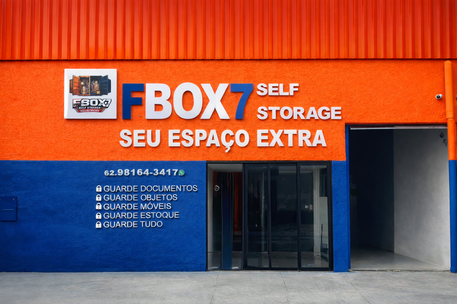 Fachada da FBOX7 Self Storage em Goiânia