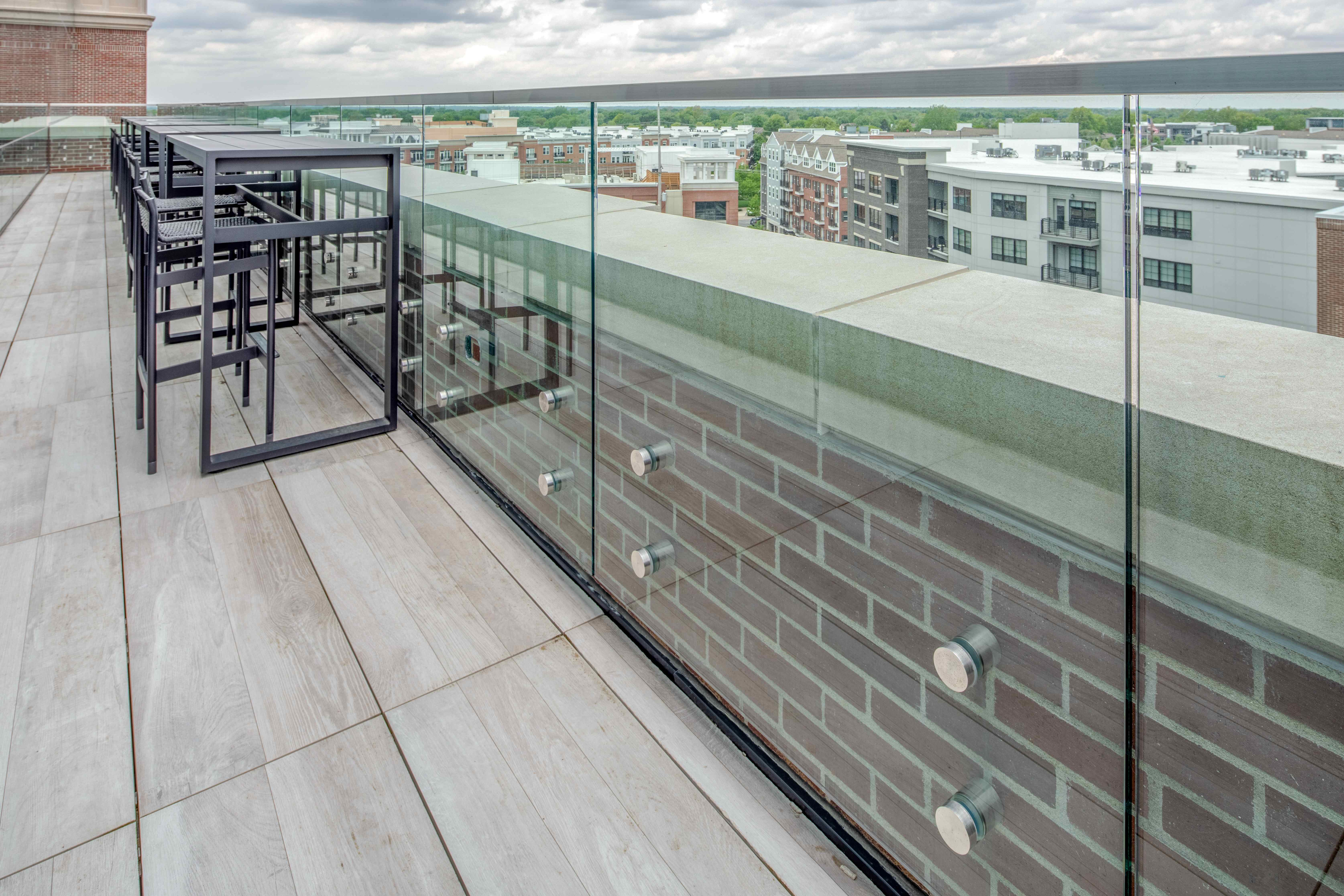 First Internet Bank — Structural Glass Rooftop Terrace Guardrail