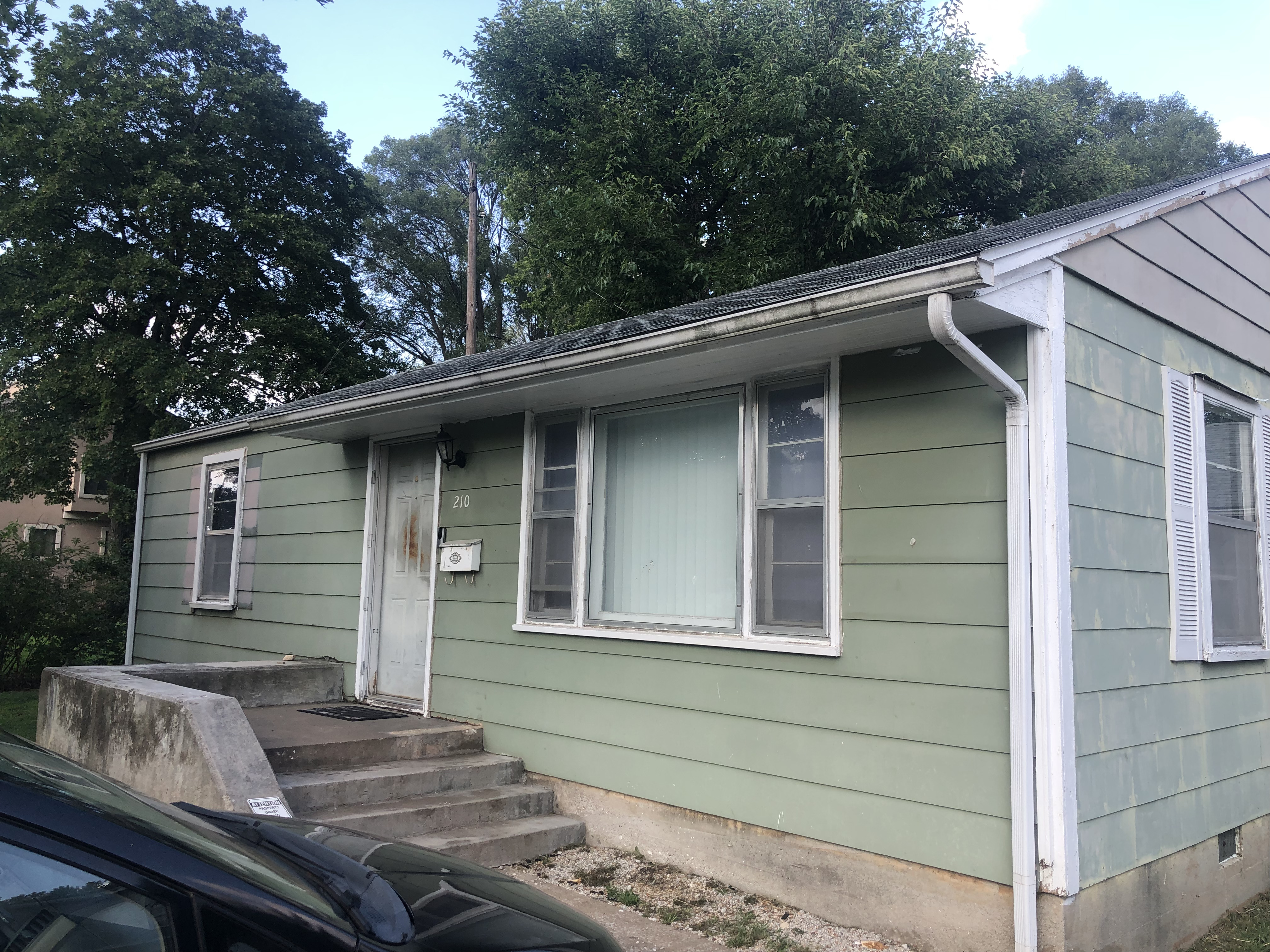 Property before renovation - we buy homes in any condition