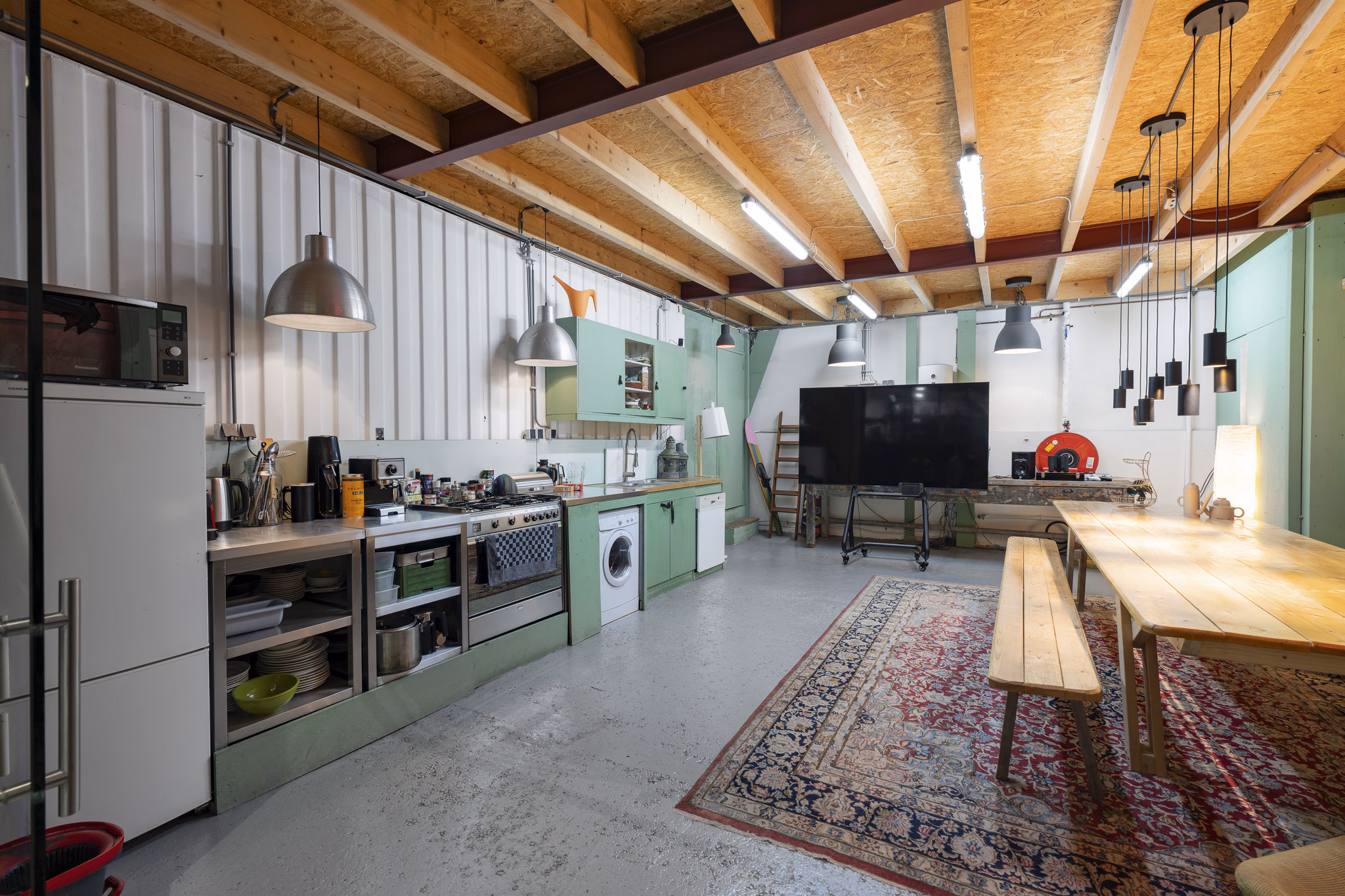 Kitchen: Studio 101 1
