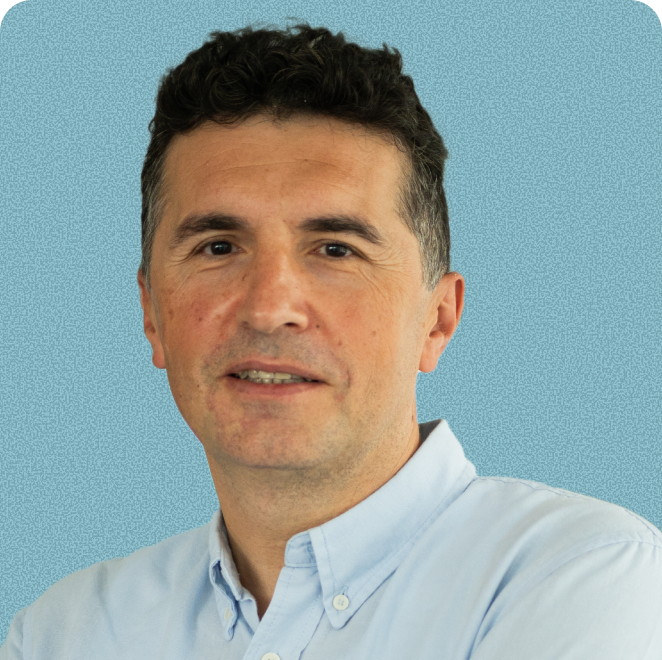 Portrait of Gabriel Lupaș, Chief Delivery Officer