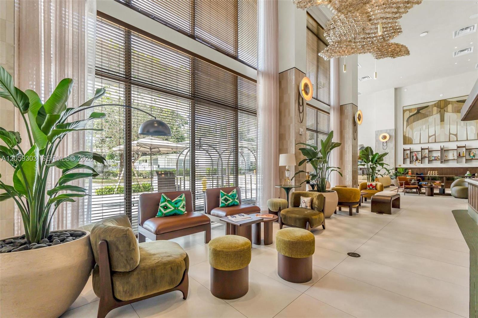 Otel lobisi oturma alanı