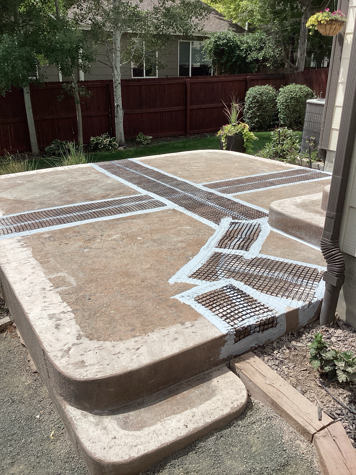 Raised Patio VUBA Stone Resurfacing - Before