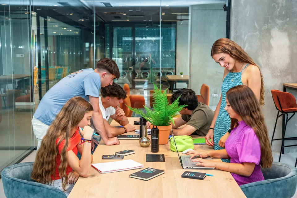 Zonas comunes · Student Experience Granada · 5