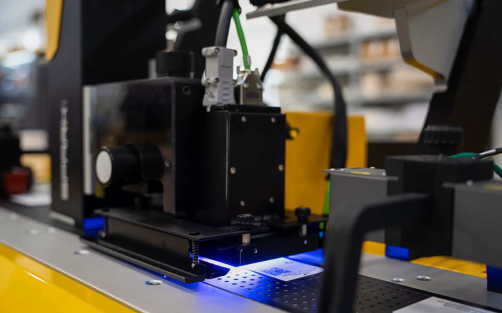 Spark Jet precision camera inspection with UV blue light