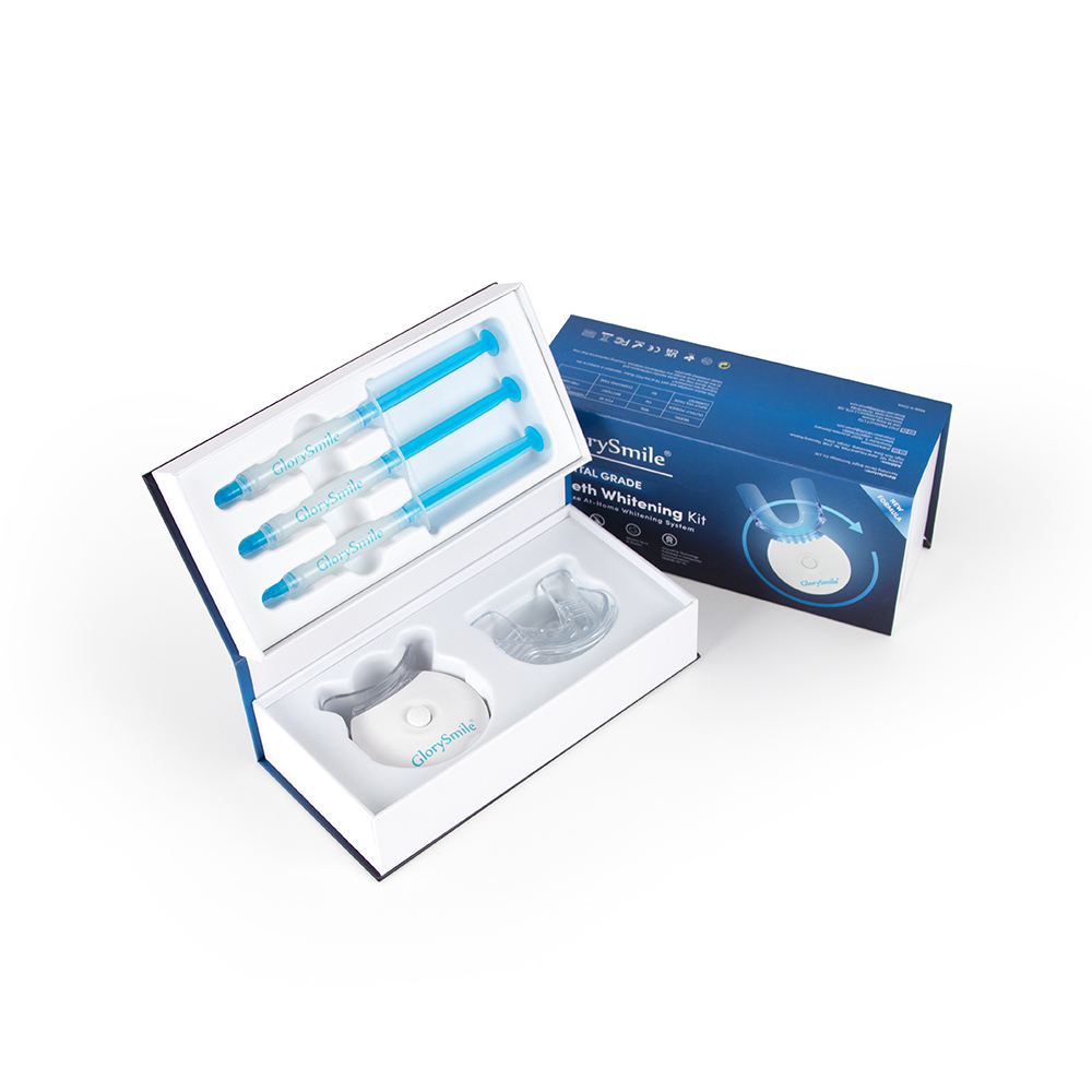 Coffret premium GlorySmile ouvert avec tous les accessoires
