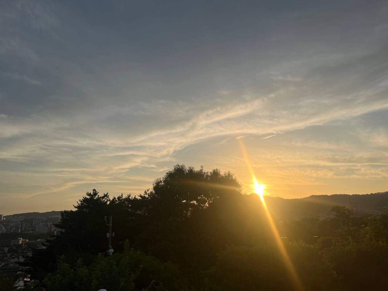 Sunset view from a Seoul mountain hike