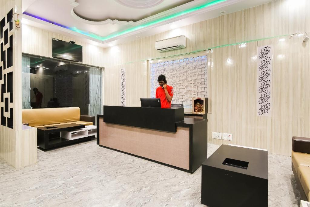 Front Office