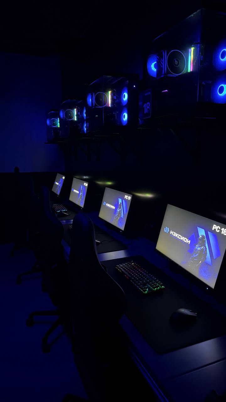 Standard зона — длинный ряд ПК 18+, вид сбоку