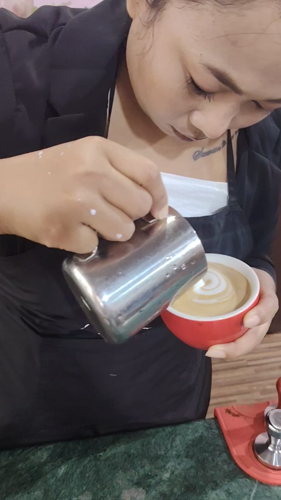 Latte art training