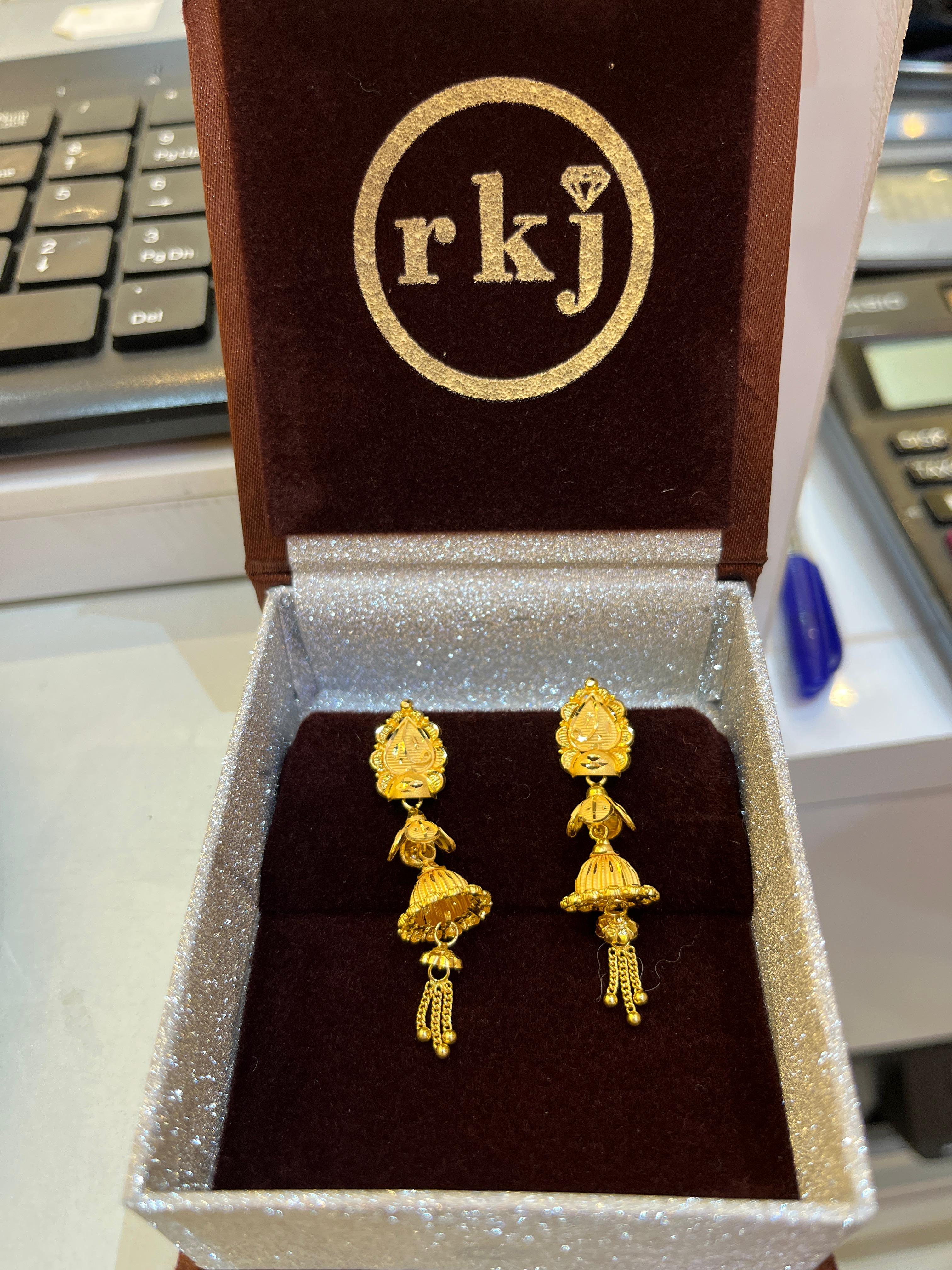 डिज़ाइनर झुमके - Designer Jhumkas