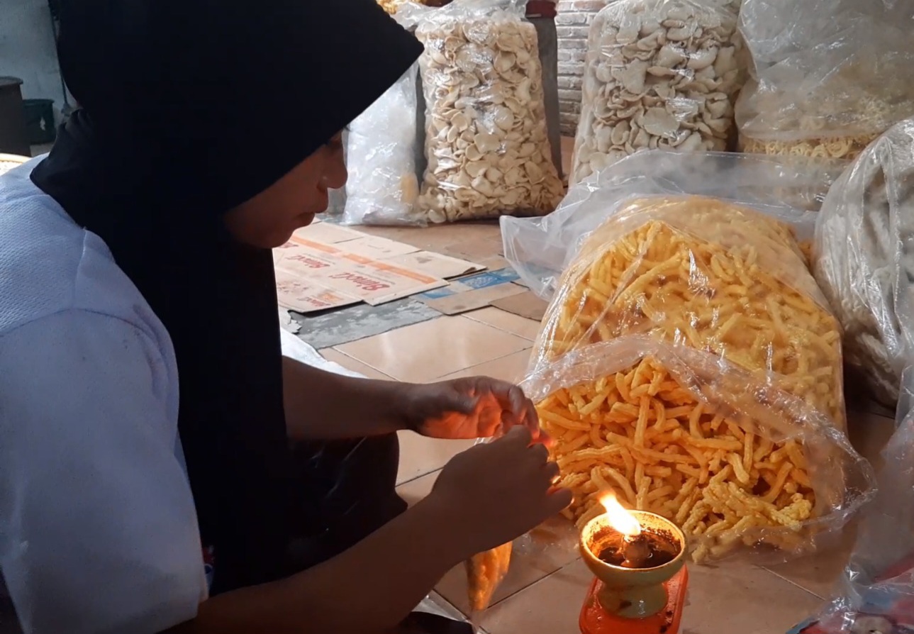 Krupuk Eiva