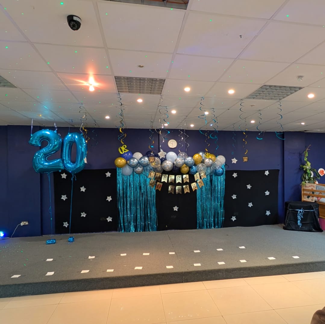 Beautiful 20th anniversary decoration setup