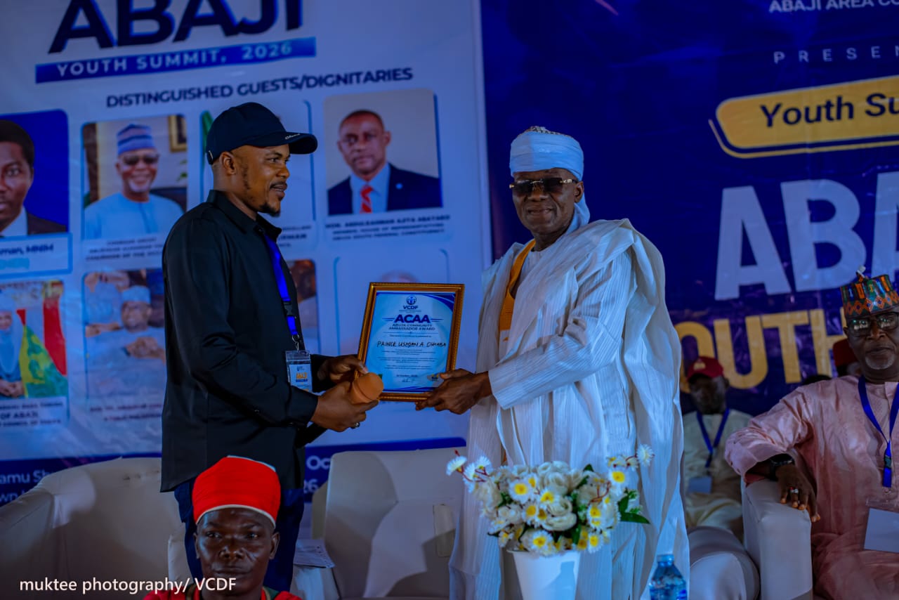 VCDF award presentation at the Abaji Youth Summit