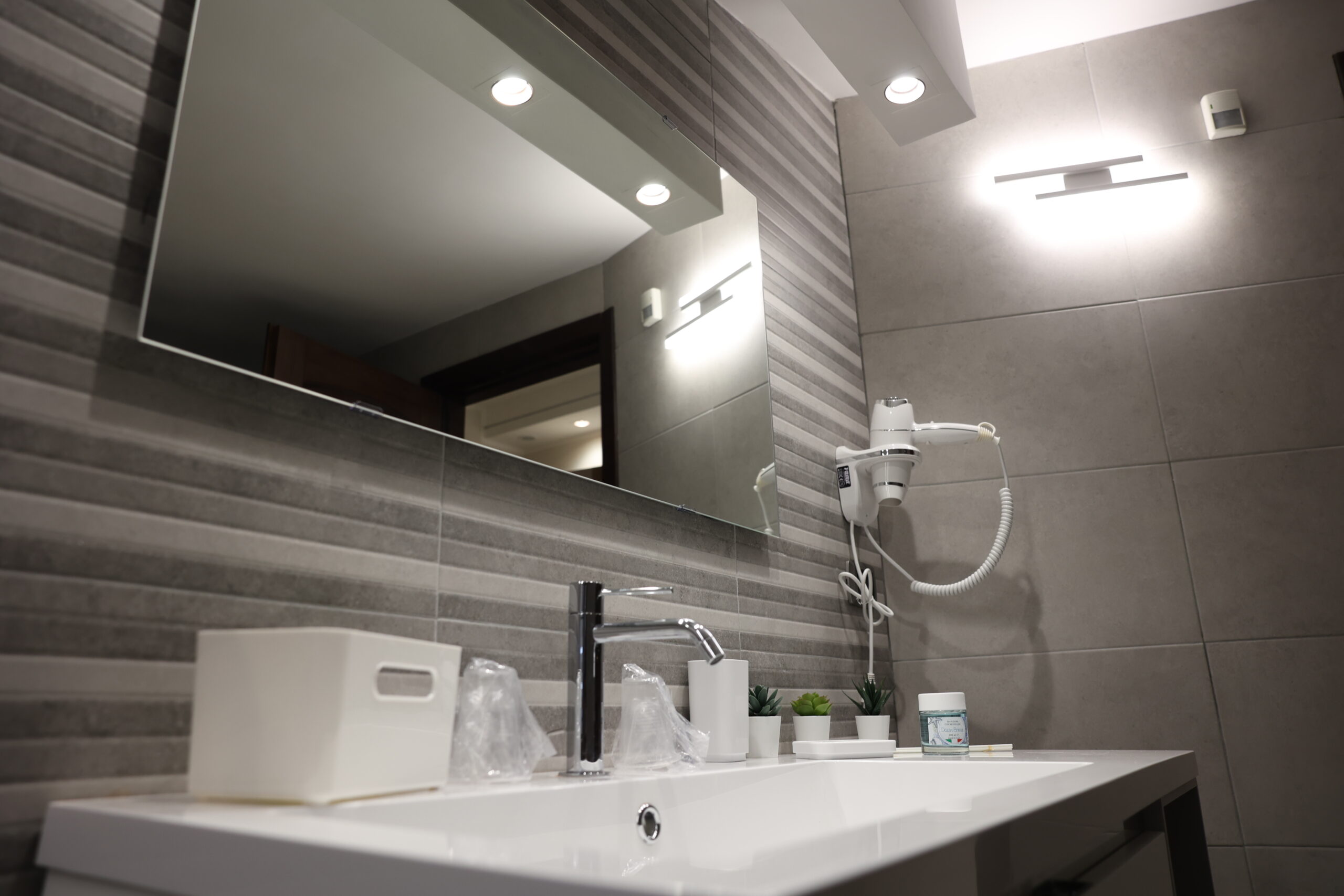 Camera Stabie - Bagno moderno
