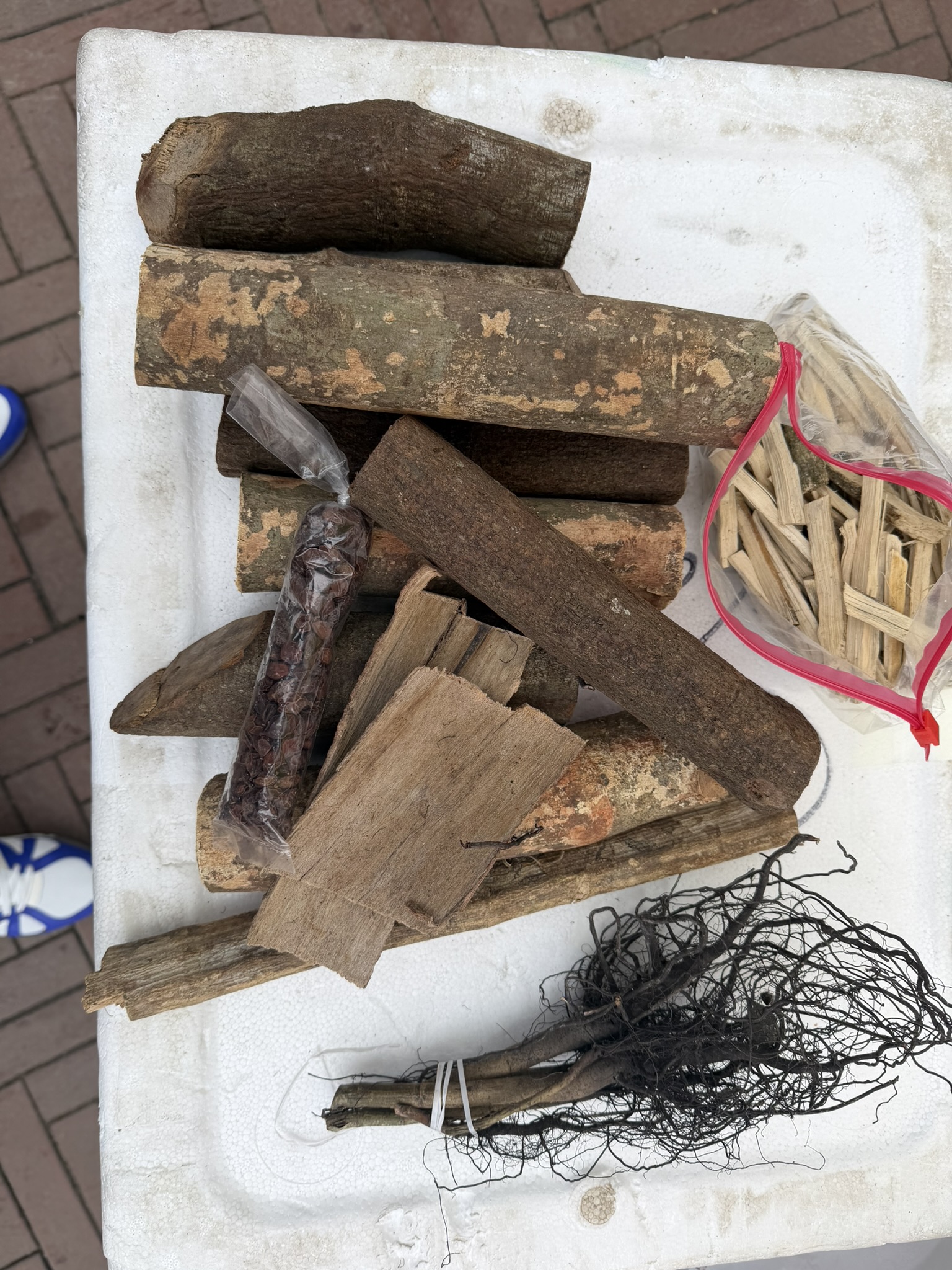 Traditional Bark & Roots