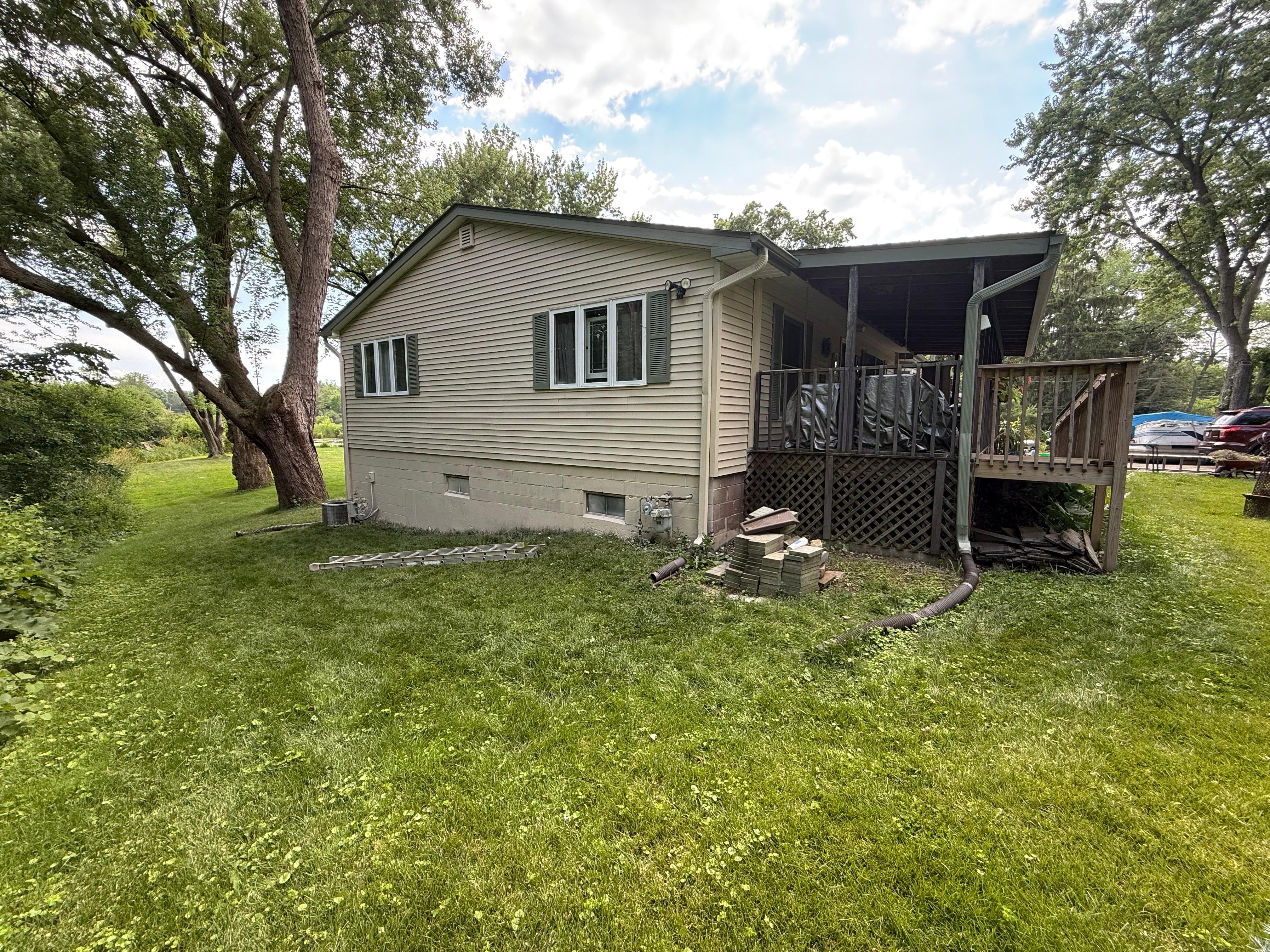 Home exterior before renovation