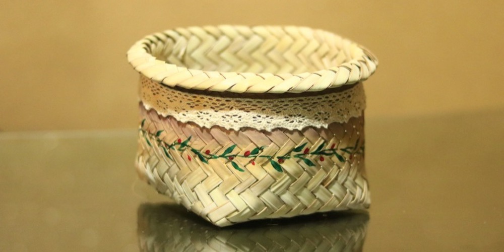 سبد حصیری دستساز
