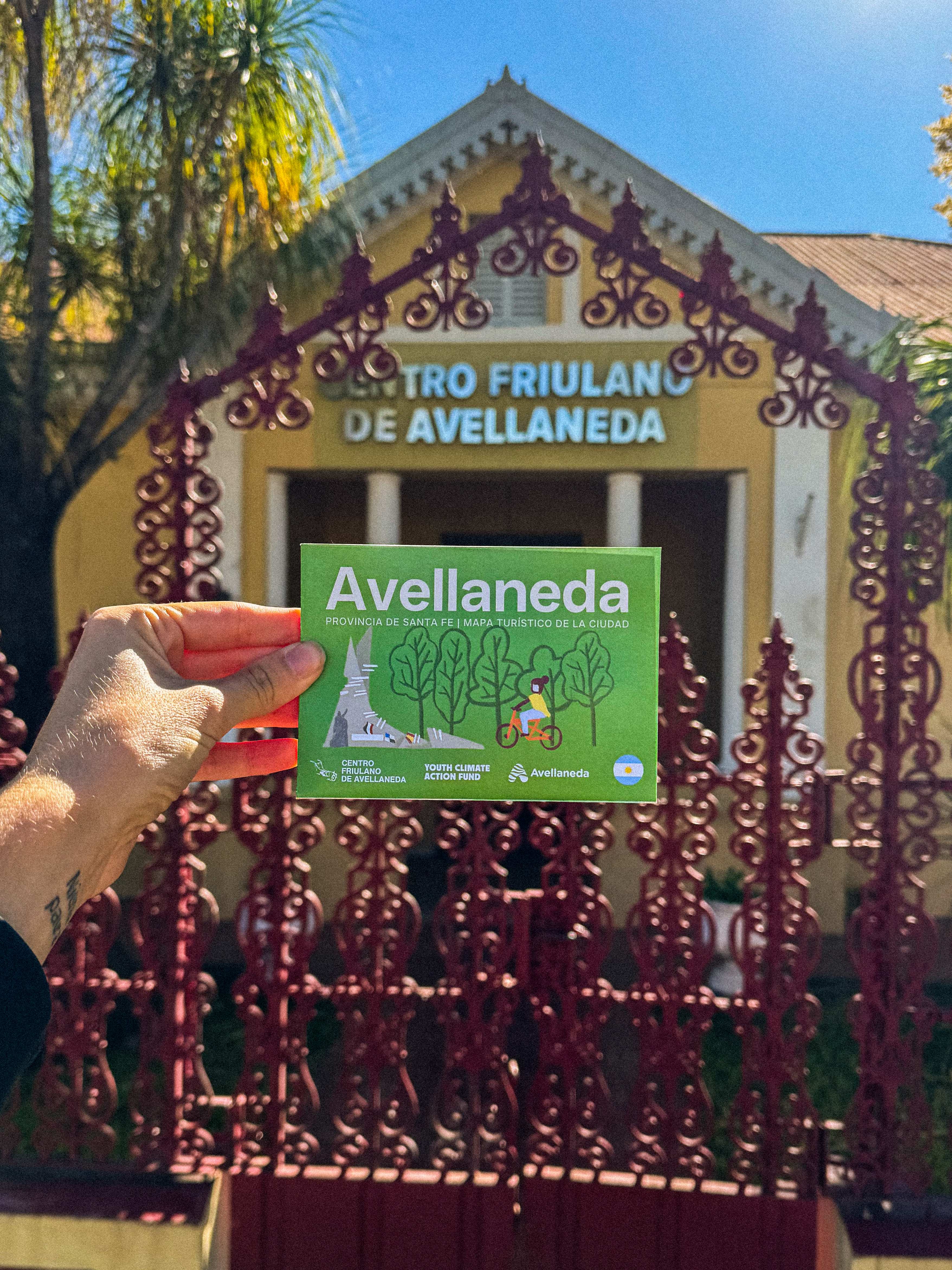 Mapa turístico Avellaneda - Folleto frente al Centro Friulano