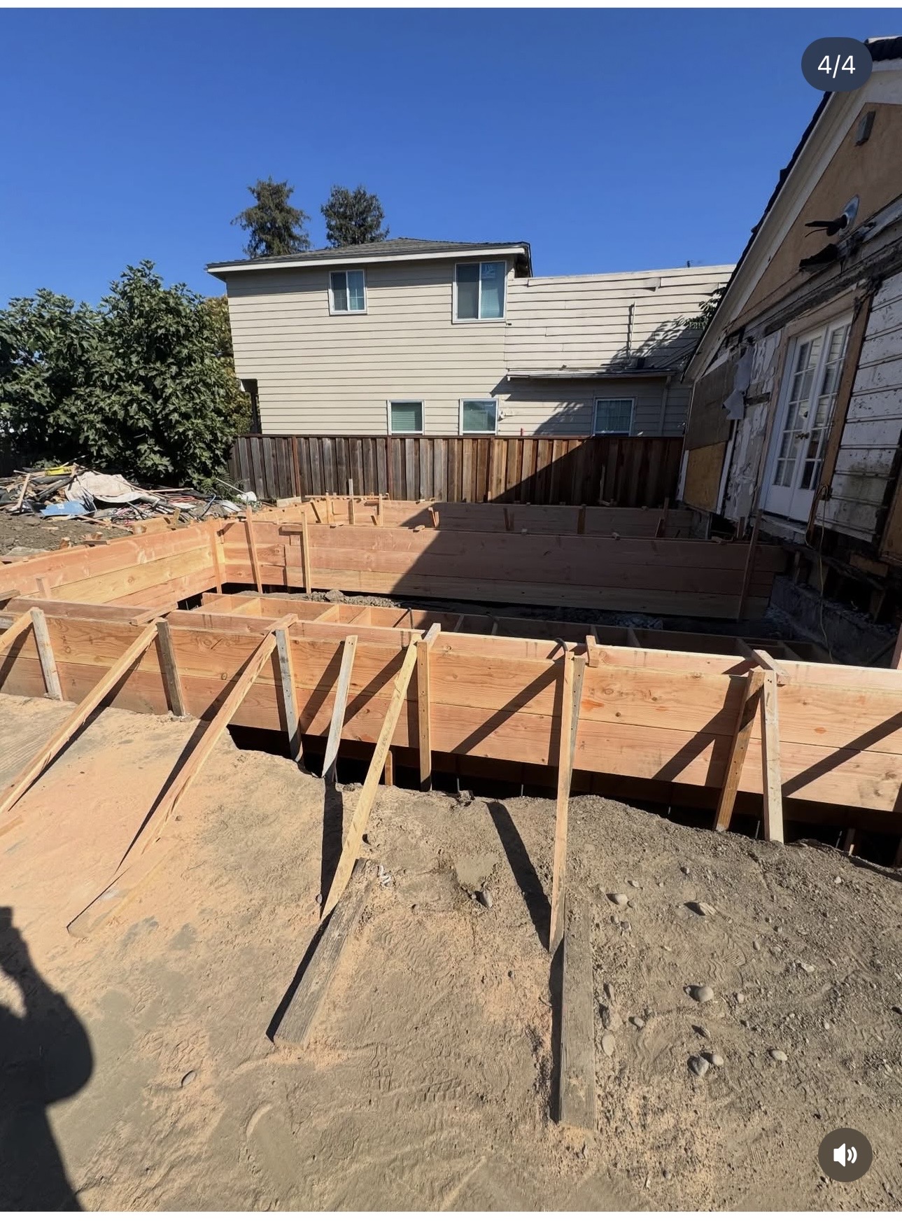 Foundation formwork for concrete pour